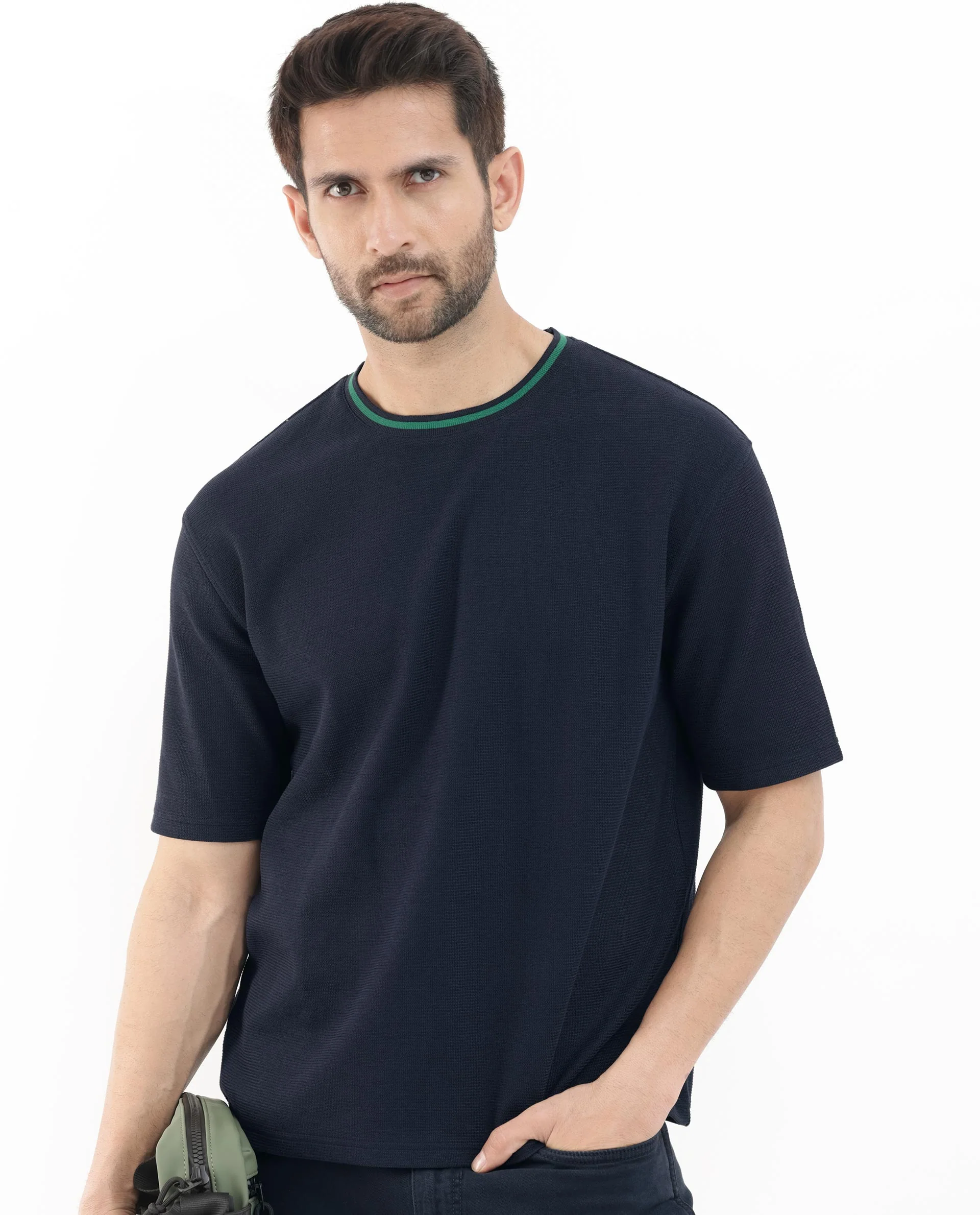 Rare Rabbit Men's Adiso Navy Cotton Blend Plain Oversized Fit Half Sleeve Crew Neck T-Shirt - Image 3