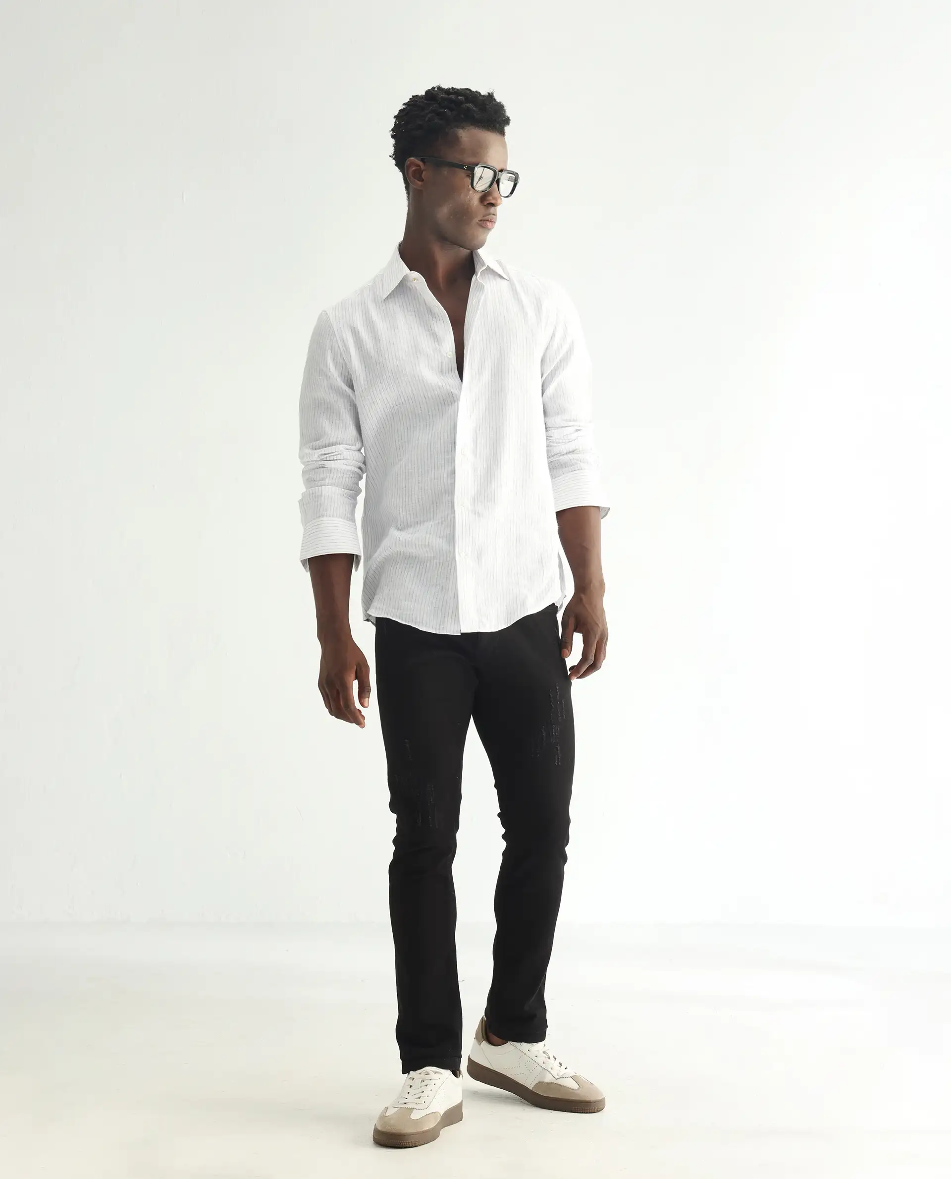 Rare Rabbit Men's Astred Black Cotton Plain Hawk Slim Fit Jeans