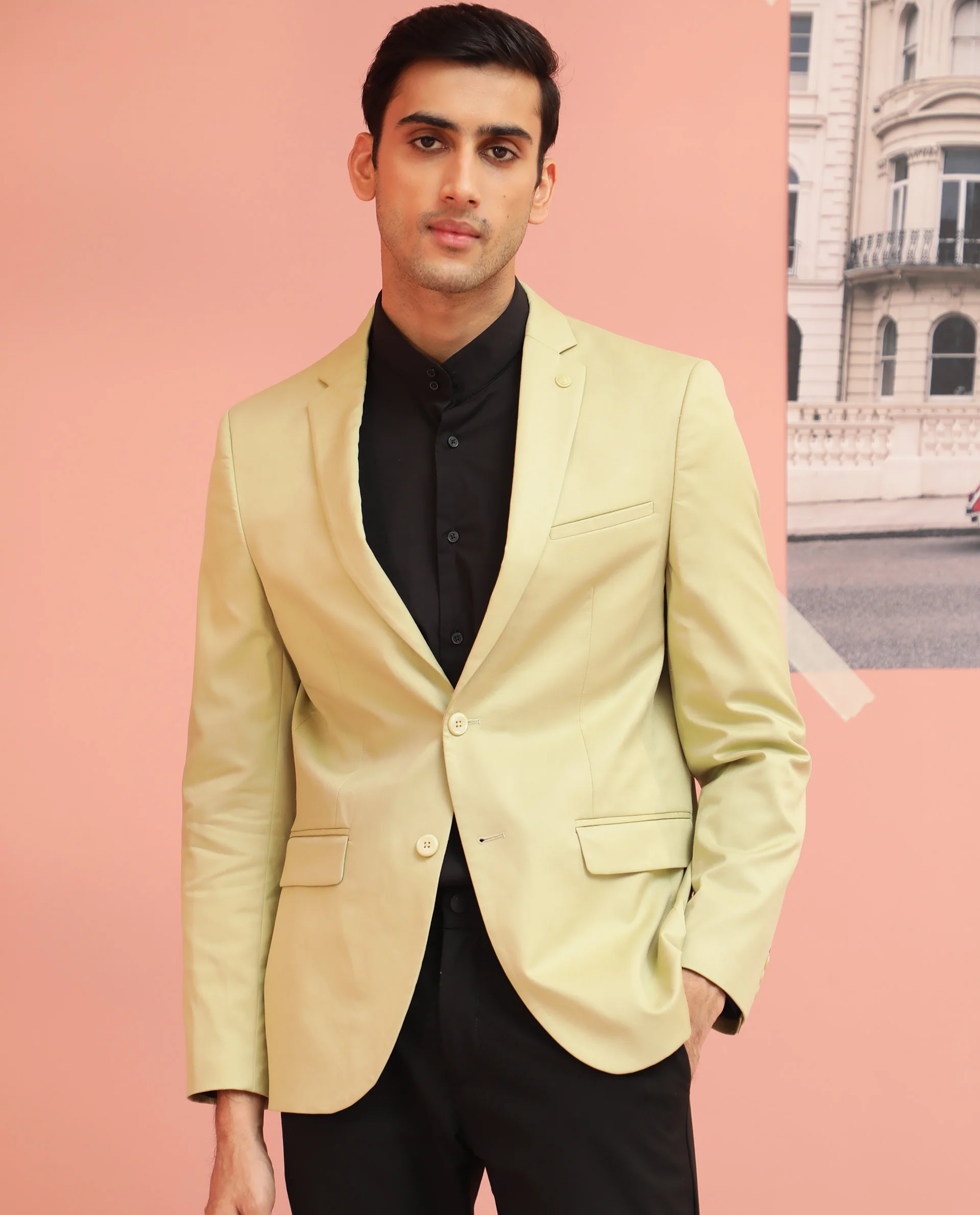 Rare Rabbit Men's Berzu Green Polyester Plain Tailored Fit Full Sleeve Lapel Neck Blazer