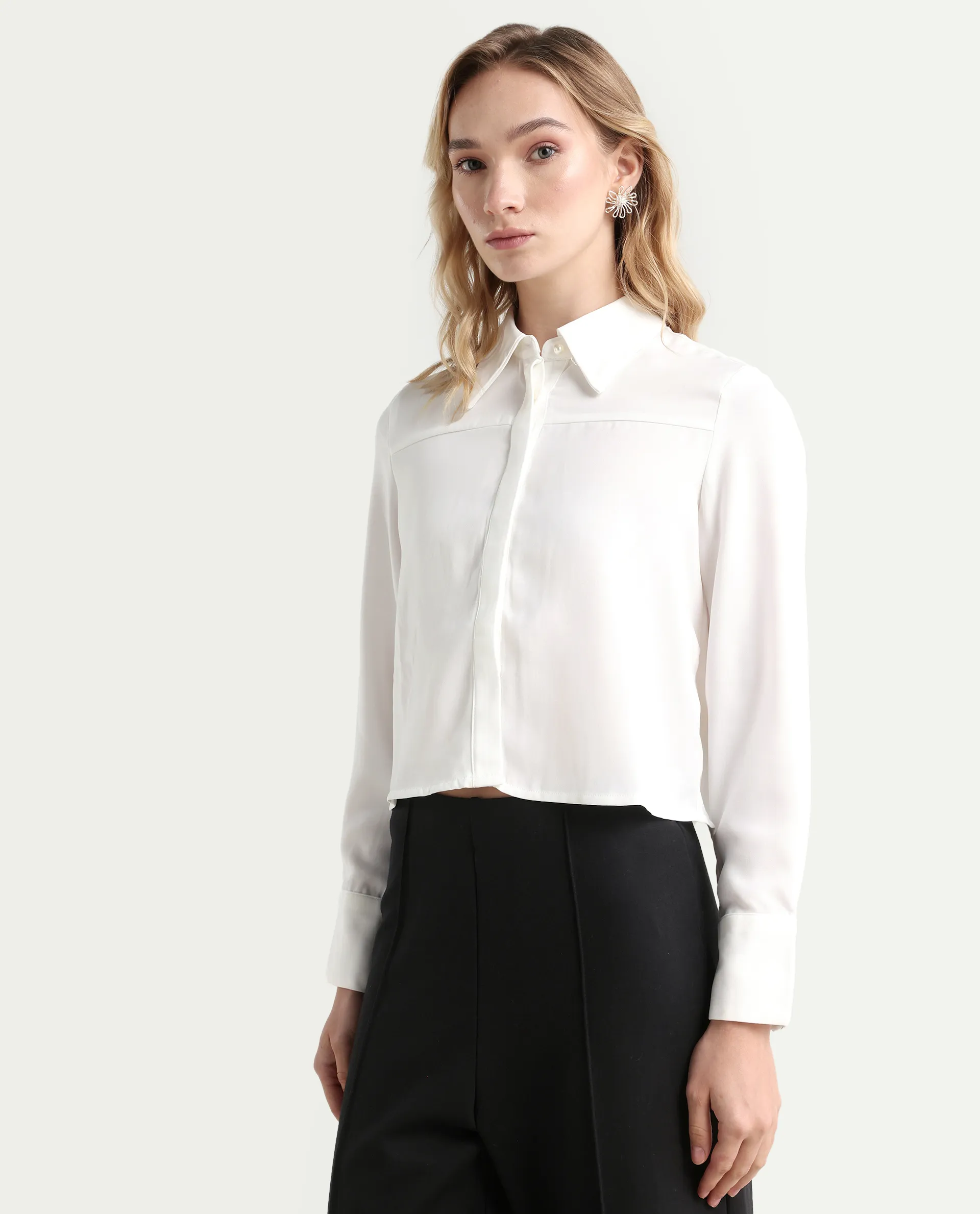 Rareism Women's Bharvik White Polyester Spread Collar Plain Cuffed Sleeve Crop Relaxed Fit Shirt - Image 5