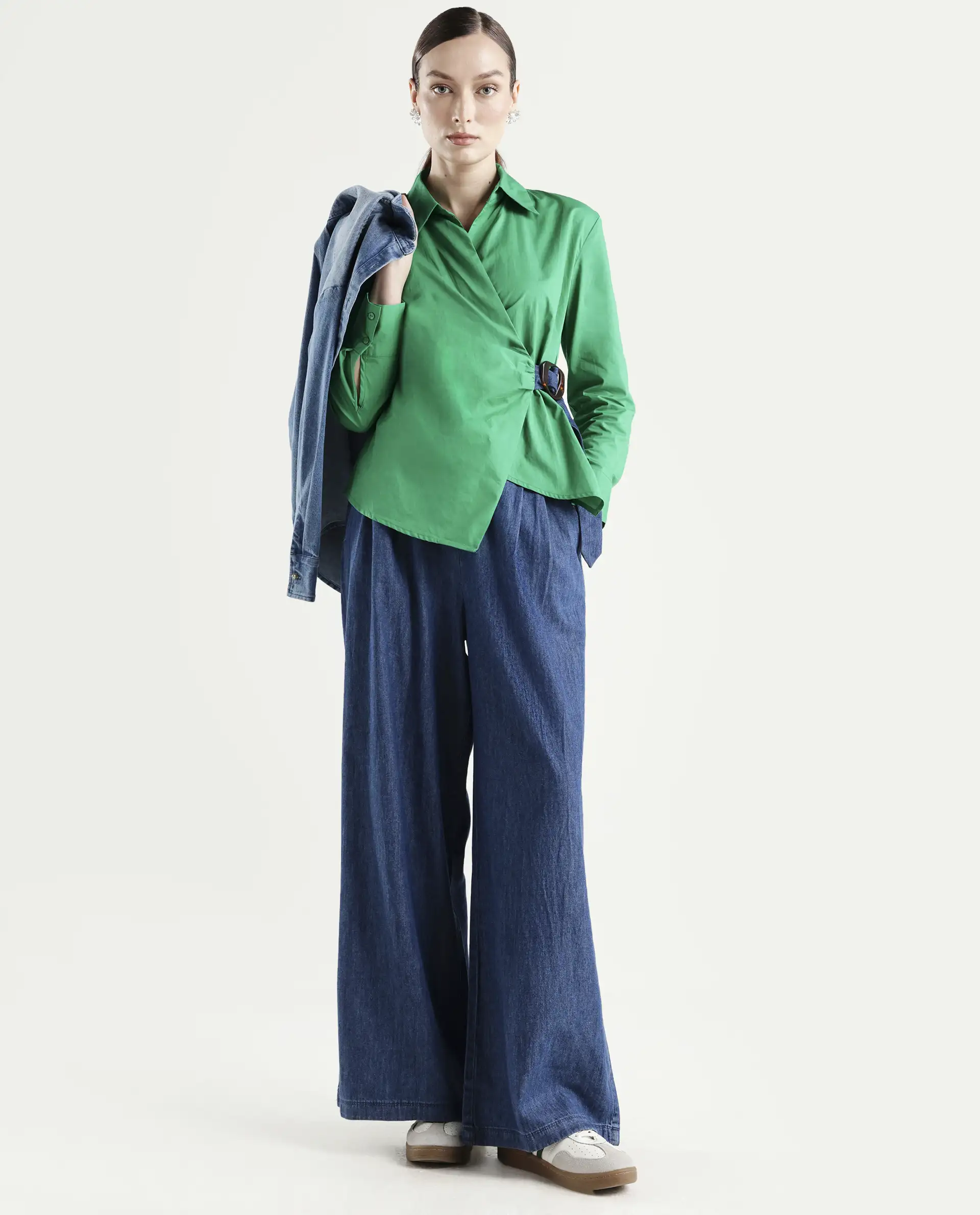 Rareism Women's Bhashio B Dark Blue Cotton Plain Ankle Length Flared Trouser
