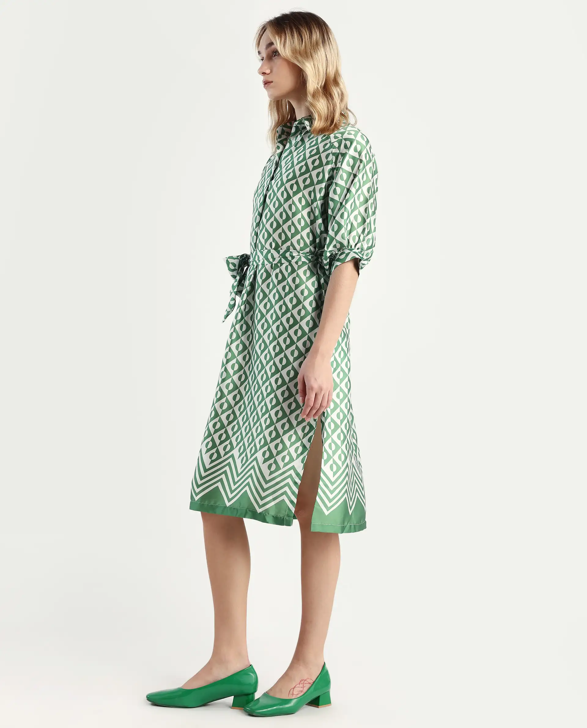 Rareism Women's Borrisa Green Cotton Blend Drop Collar Geometric Print Raglan Sleeve Midi Regular Fit Dress - Image 6
