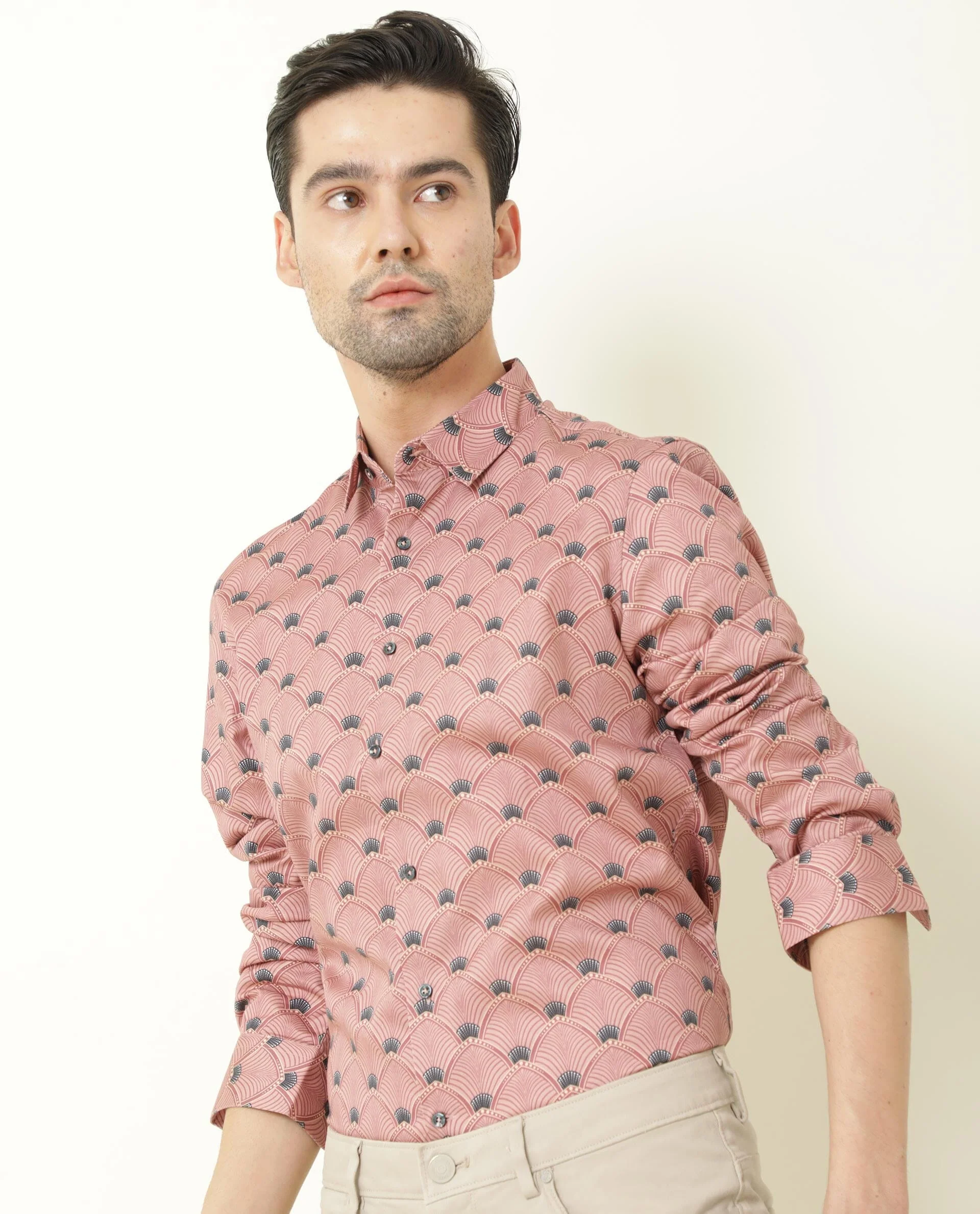 Rare Rabbit Men's Bowy Pink Cotton Geometric Print Regular Fit Full Sleeve Collared Shirt