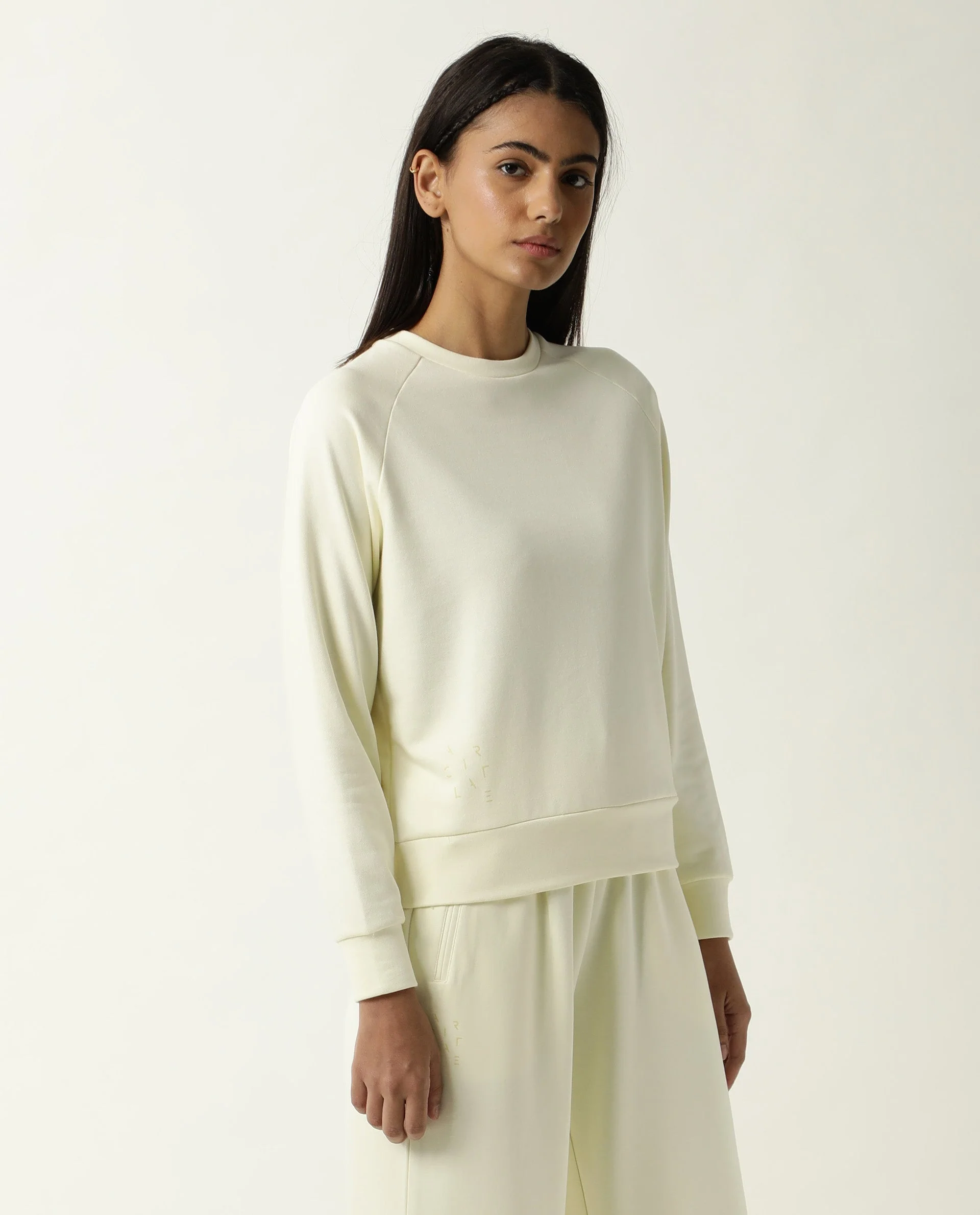 Rareism Women's Medium Weight Terry 290 Gsm Cotton Blend Crew Neck Plain Cuffed Sleeve Relaxed Fit Sweatshirt - Image 2
