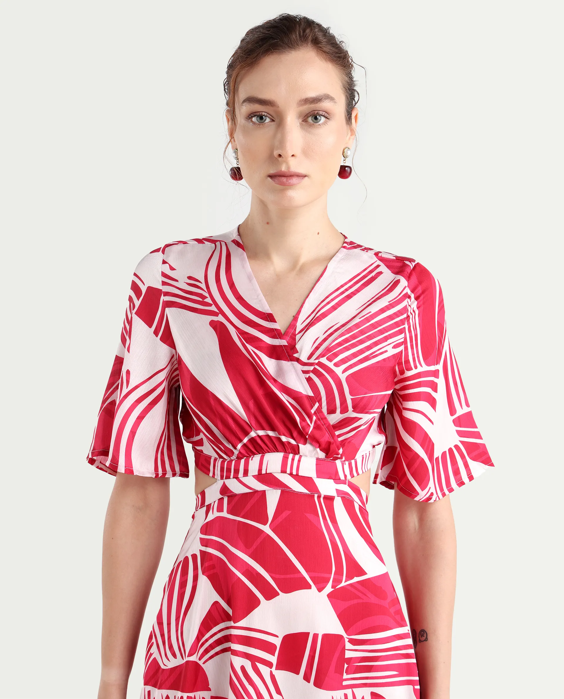 Rareism Women's Colima Red Polyester Overlap Neck Abstract Print Maxi Fit And Flare Dress - Image 3