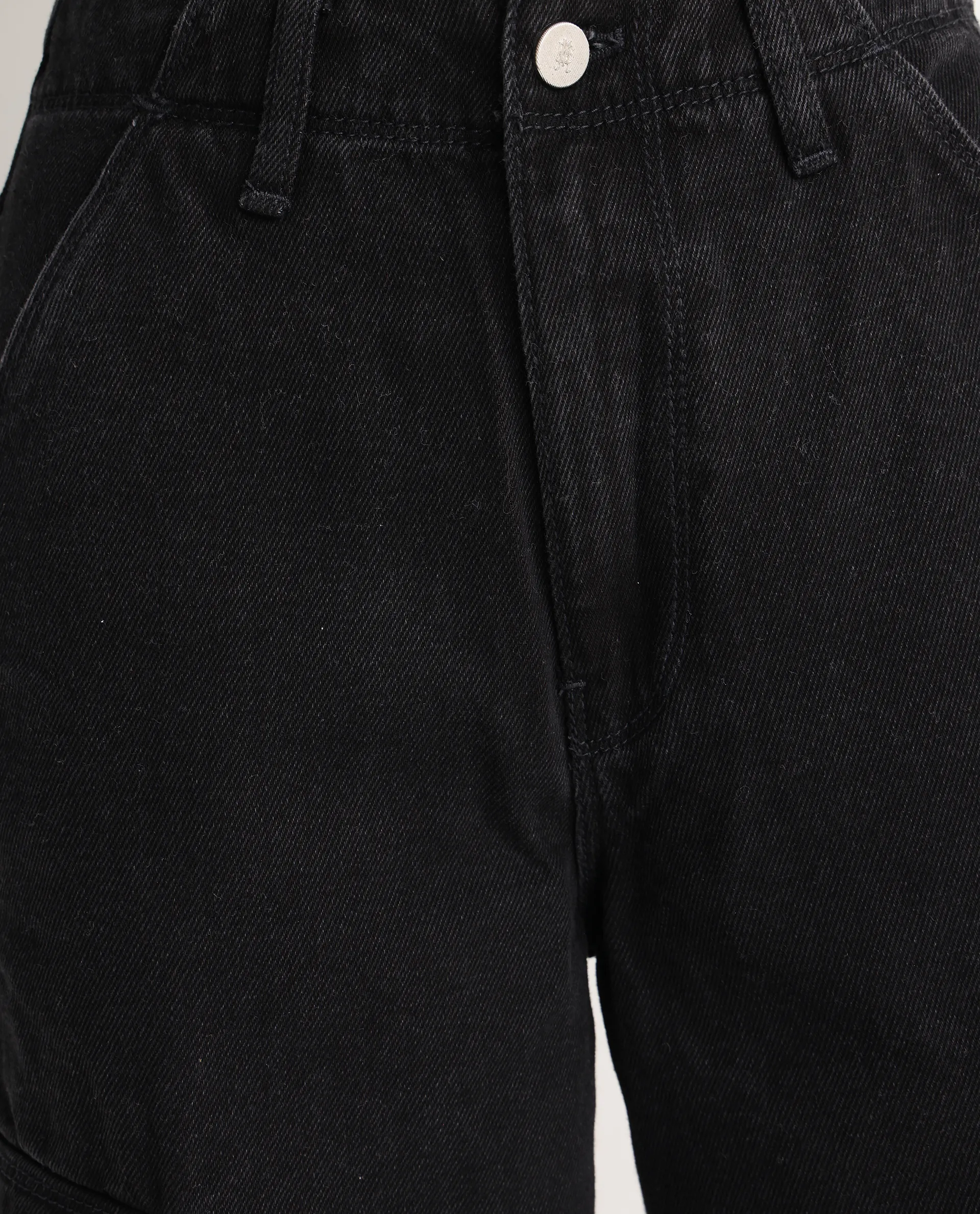 Rareism Women's Cyar Black Cotton Blend Plain Ankle Length Cargo Jeans - Image 3