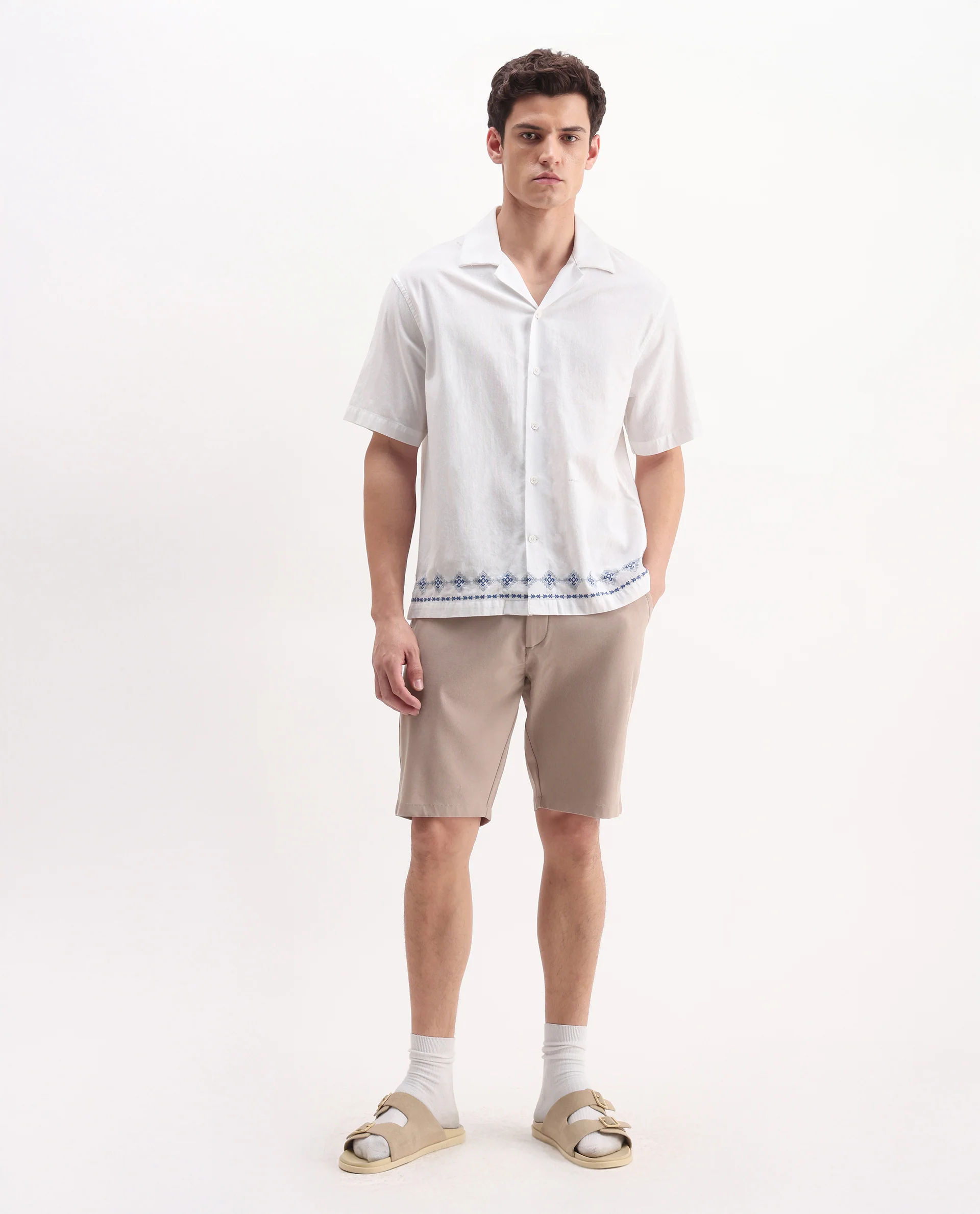 Rare Rabbit Men's Drivo Peach Cotton Blend Plain Regular Fit Shorts - Image 3