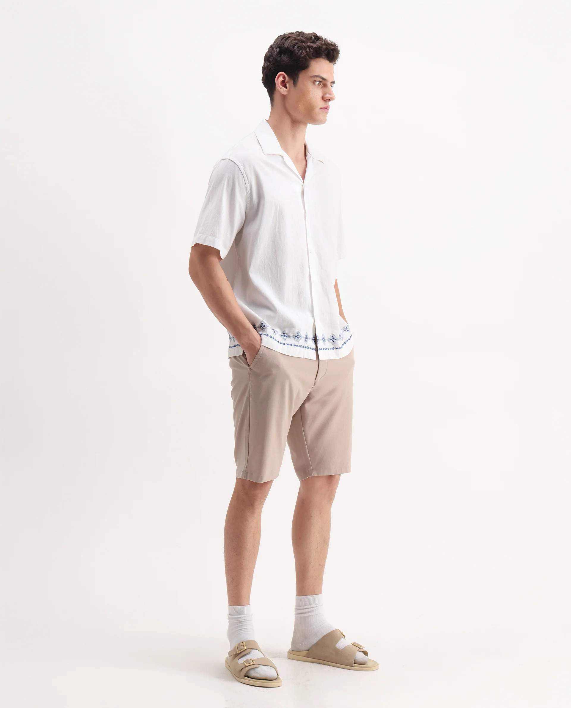 Rare Rabbit Men's Drivo Peach Cotton Blend Plain Regular Fit Shorts - Image 9