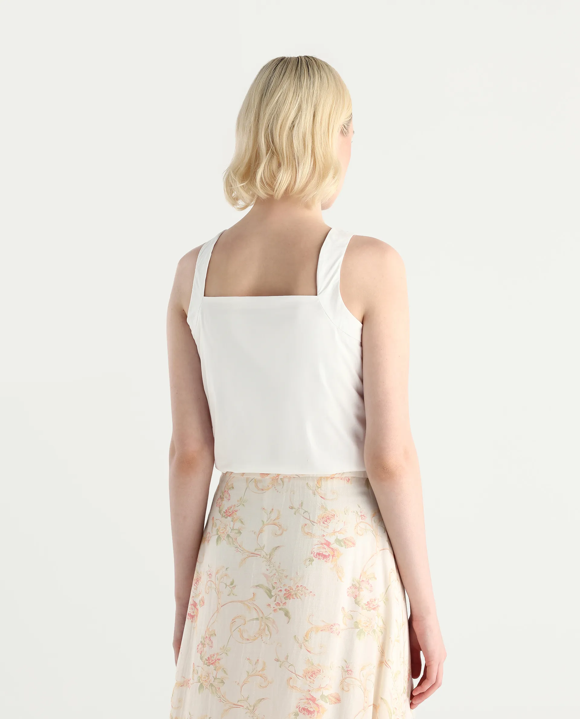 Rareism Women's Eptic White Cotton Blend Plain Sleeveless Crop Regular Fit Top - Image 7