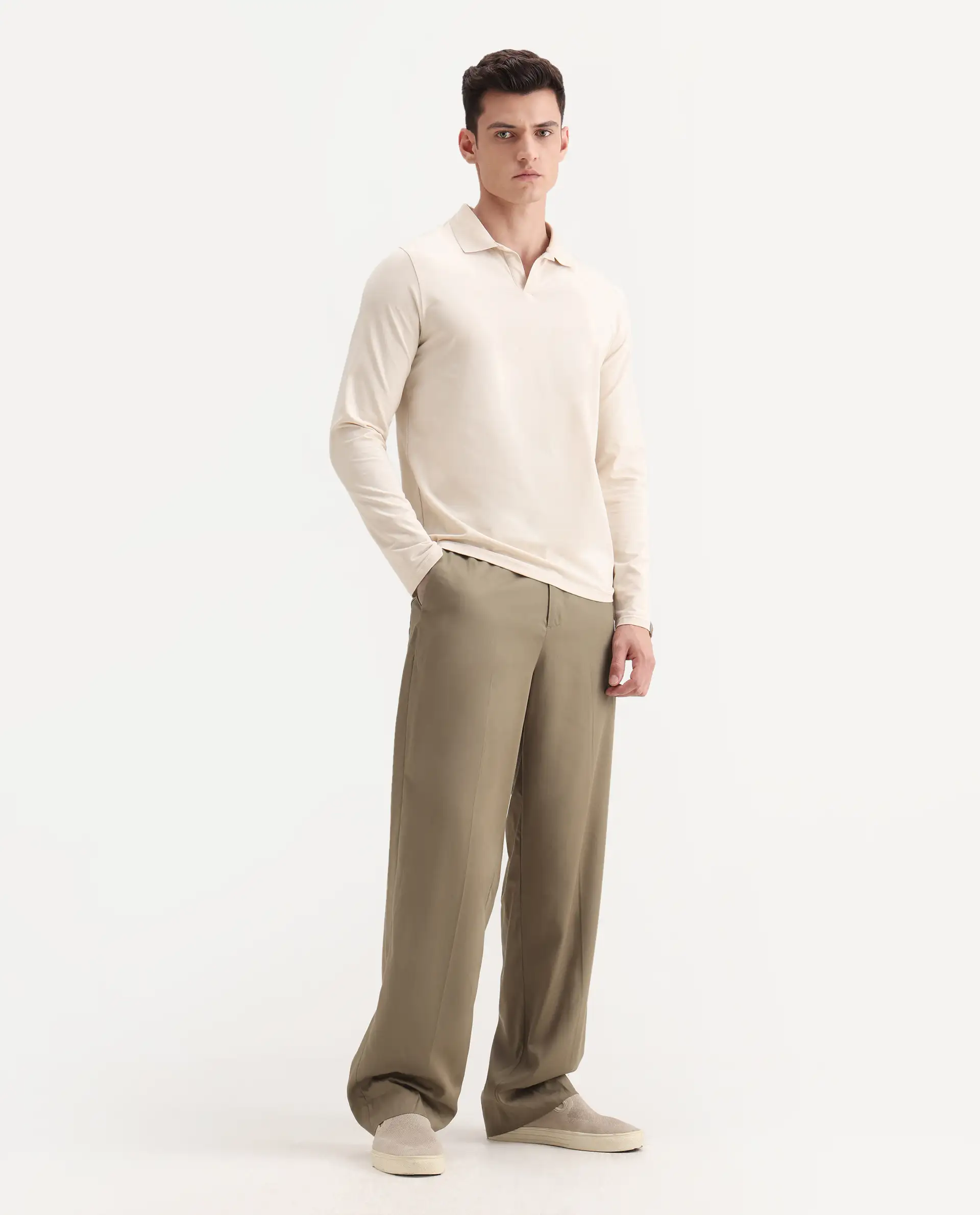 Rare Rabbit Men's Essot Khaki Cotton Blend Plain Baggy Fit Trouser - Image 8