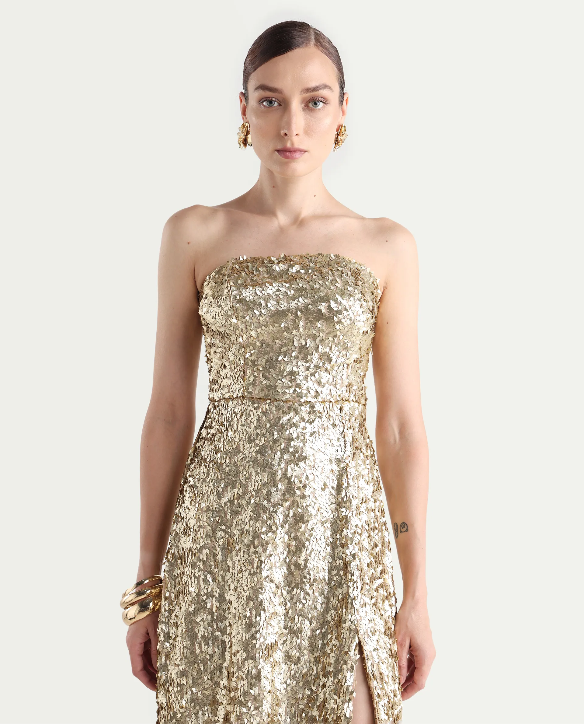 Rareism Women's Ganvi Metallic Polyester Tube Neck Sequined Sleeveless Midi Fitted Dress - Image 3