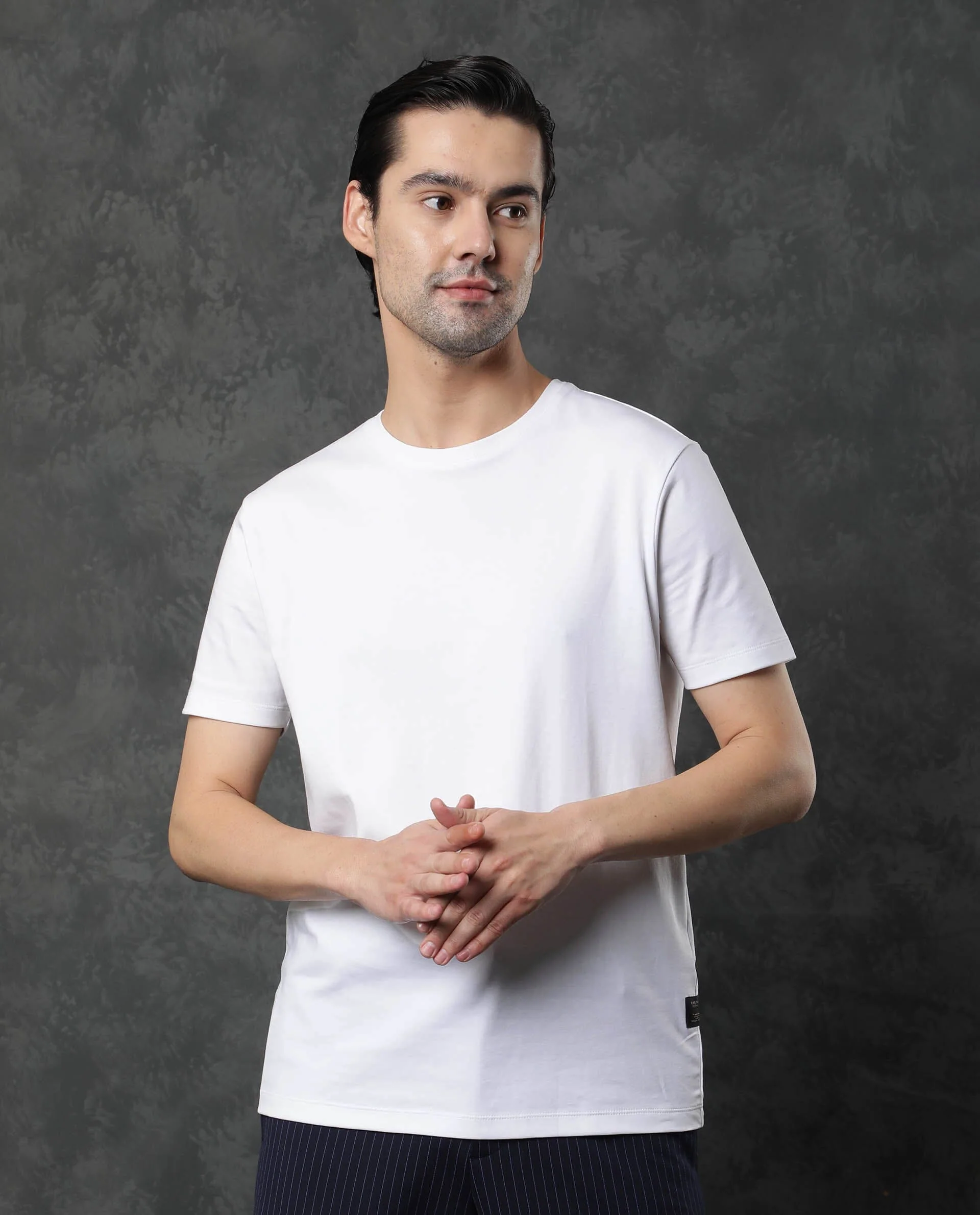 Rare Rabbit Men's Gis White Cotton Plain Slim Fit Half Sleeve Crew Neck T-Shirt