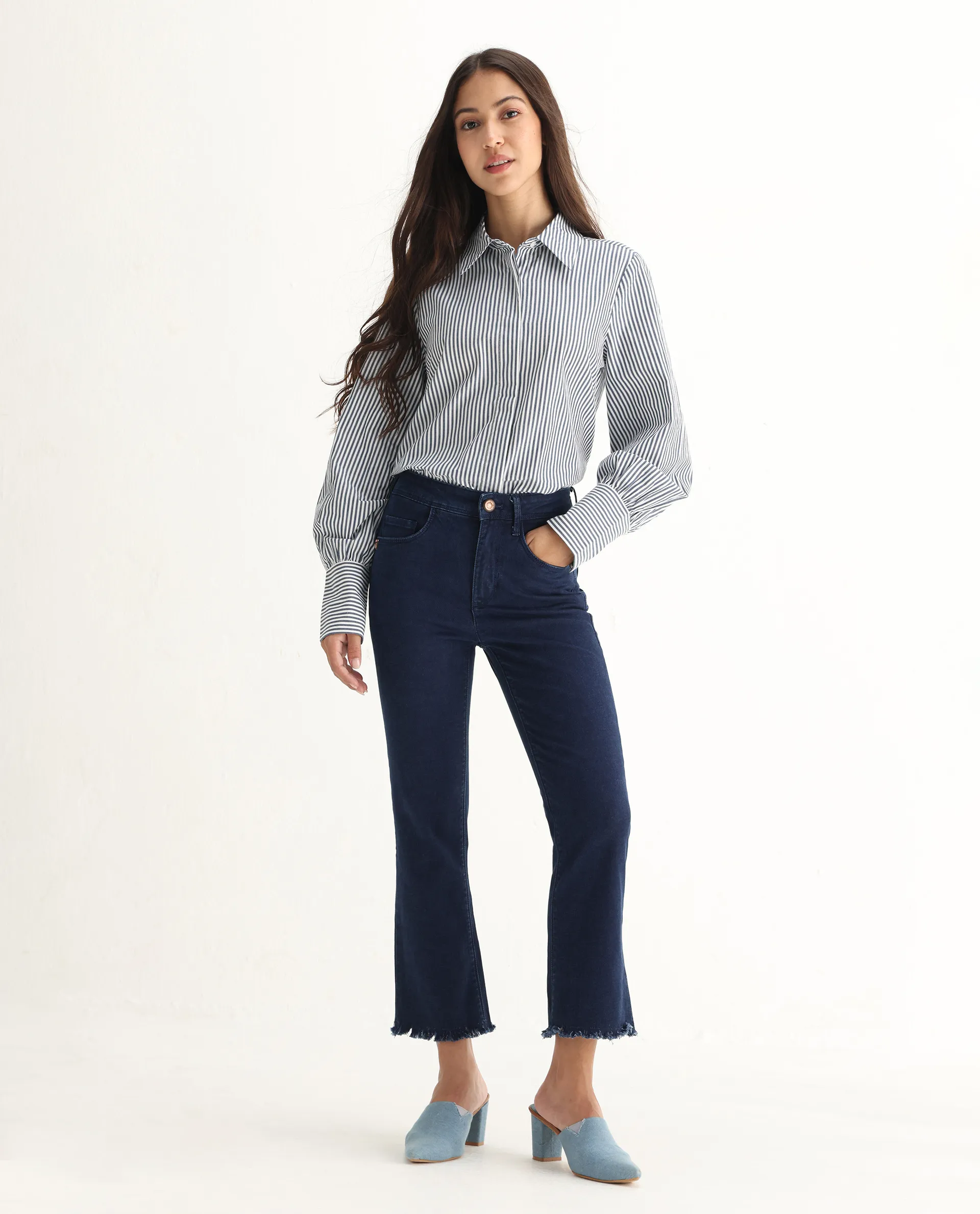 Rareism Women's Hugo Blue Cotton Plain Ankle Length Relaxed Fit Jeans - Image 5