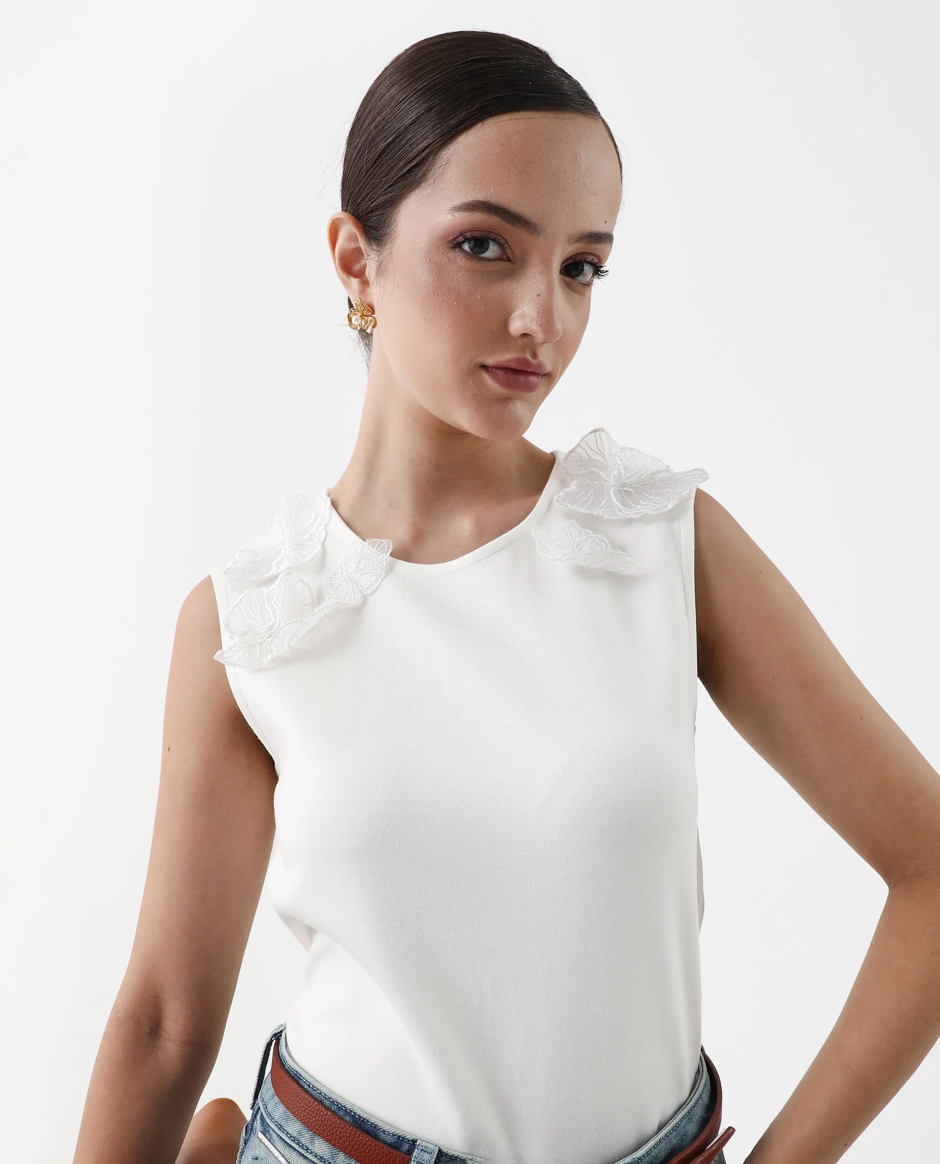 Rareism Women's Janbed Off White Cotton Blend Round Neck Plain Sleeveless Regular Fit T-Shirt - Image 4