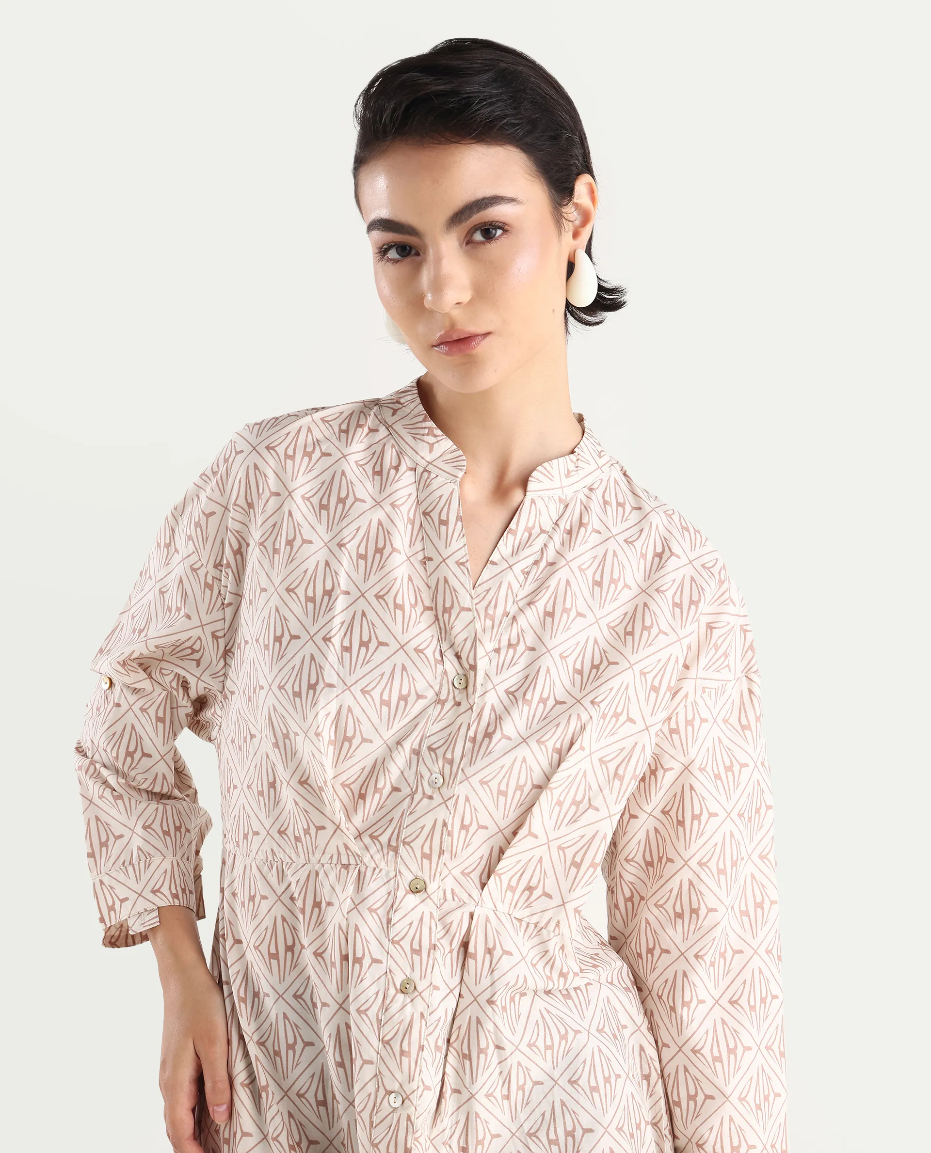Rareism Women's Klee Beige Cotton Mandarin Collar Geometric Print Cuffed Sleeve Midi Fit And Flare Dress - Image 4