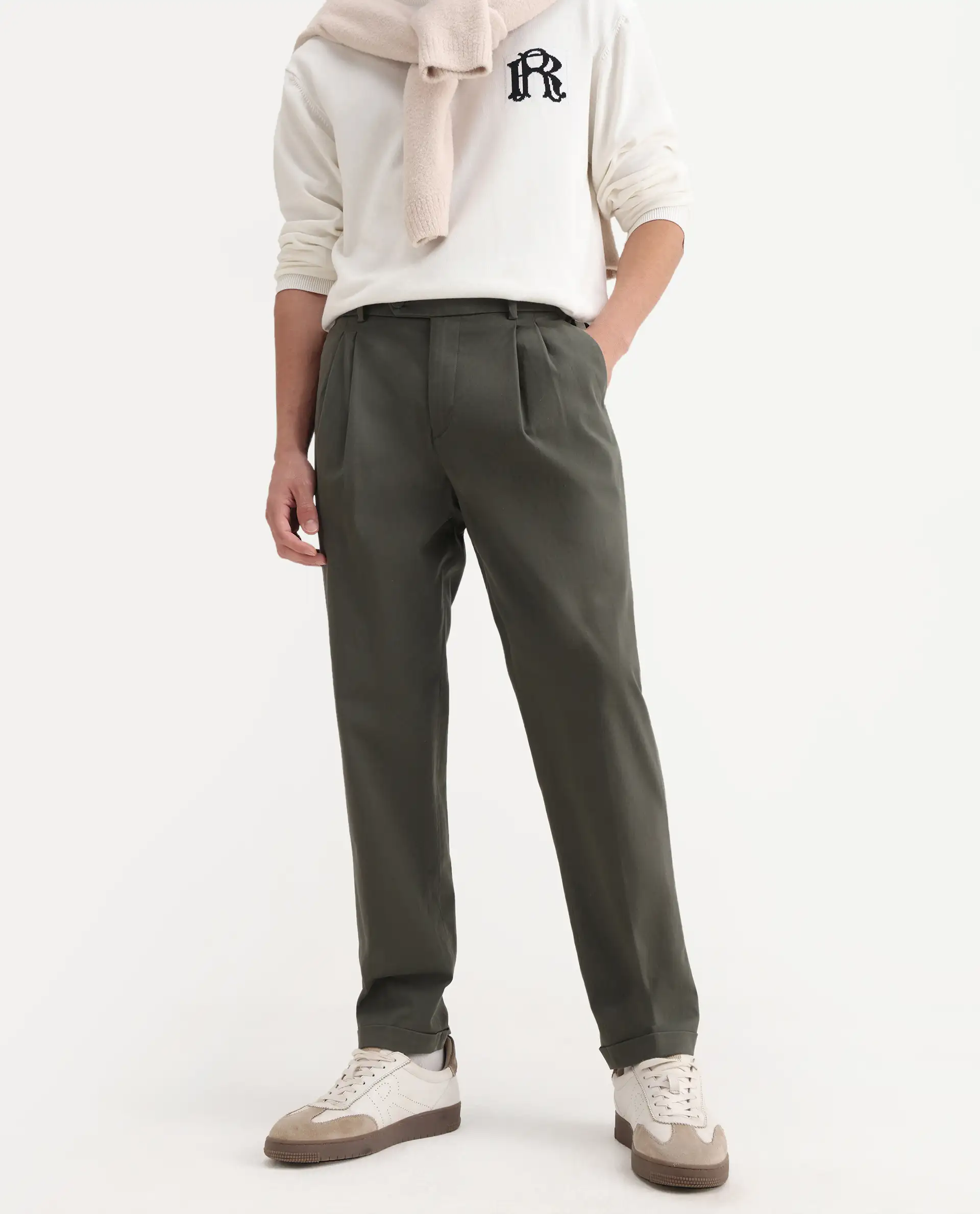 Rare Rabbit Men's Leni Olive Cotton Blend Plain Baggy Fit Trouser - Image 2