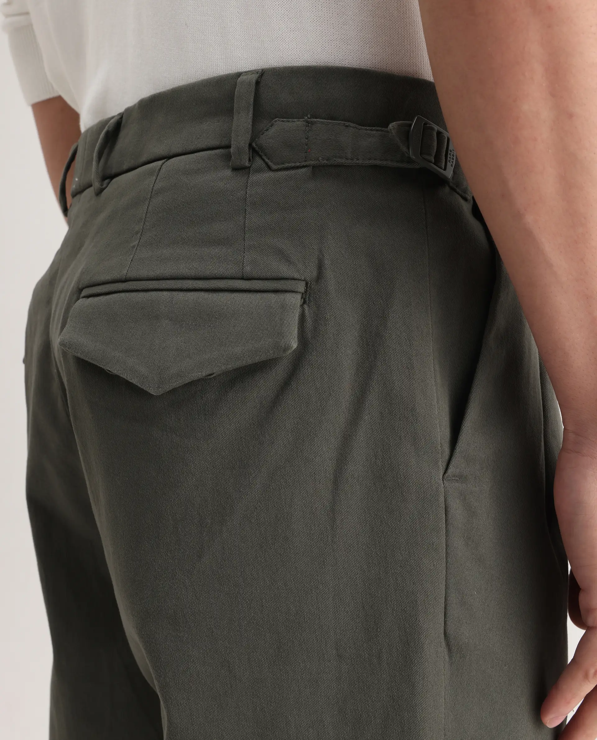 Rare Rabbit Men's Leni Olive Cotton Blend Plain Baggy Fit Trouser - Image 6