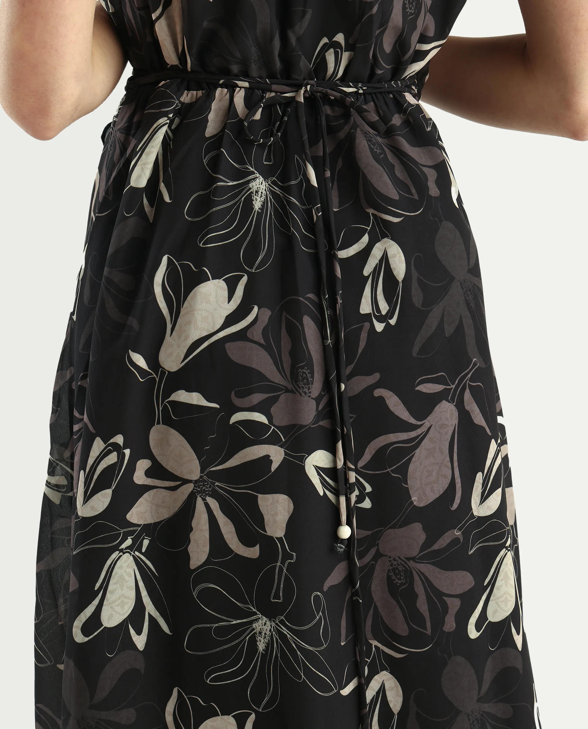 Rareism Women's Licia Black Cotton Blend Overlap Neck Floral Print Sleeveless Maxi A-Line Dress - Image 5