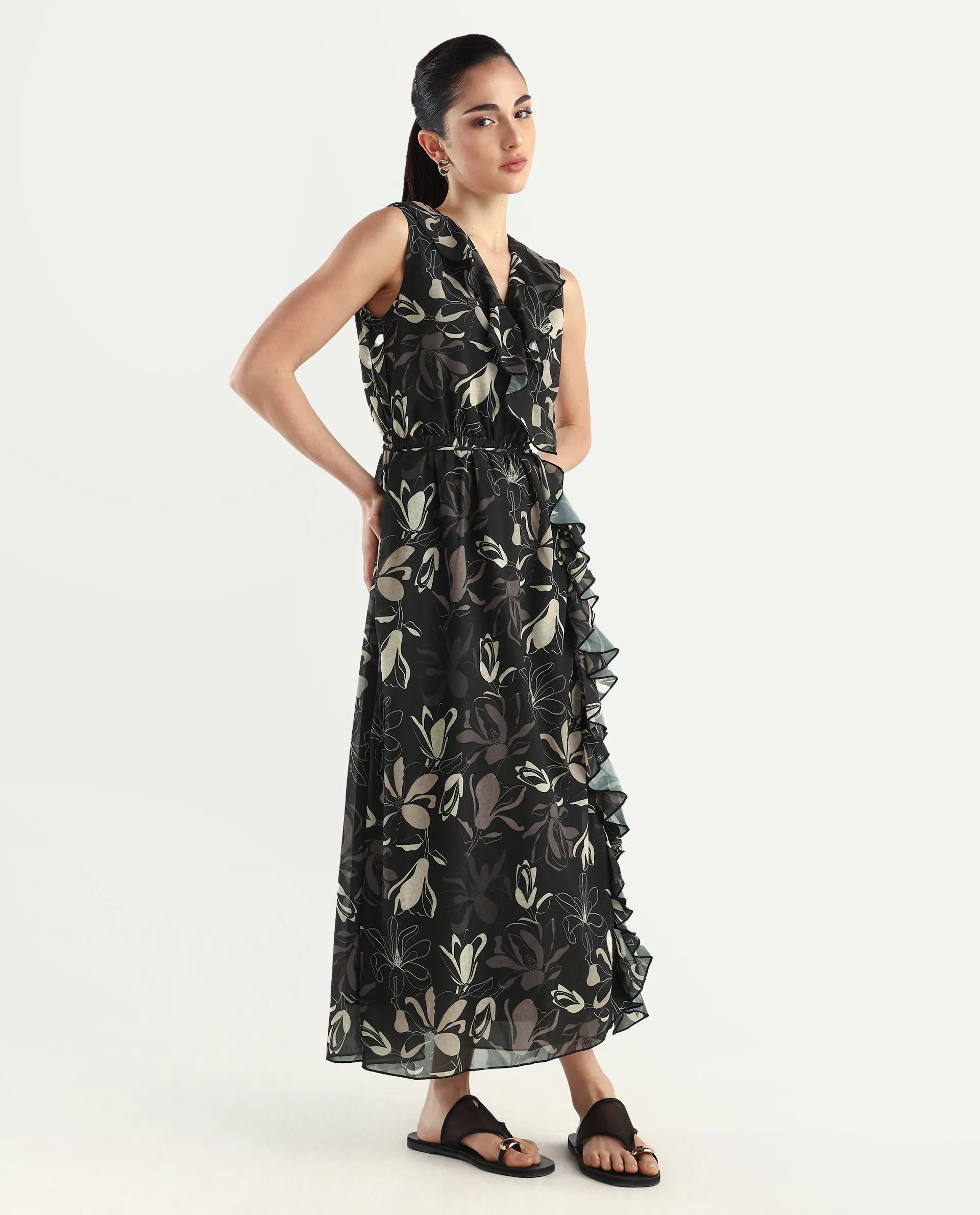 Rareism Women's Licia Black Cotton Blend Overlap Neck Floral Print Sleeveless Maxi A-Line Dress - Image 7