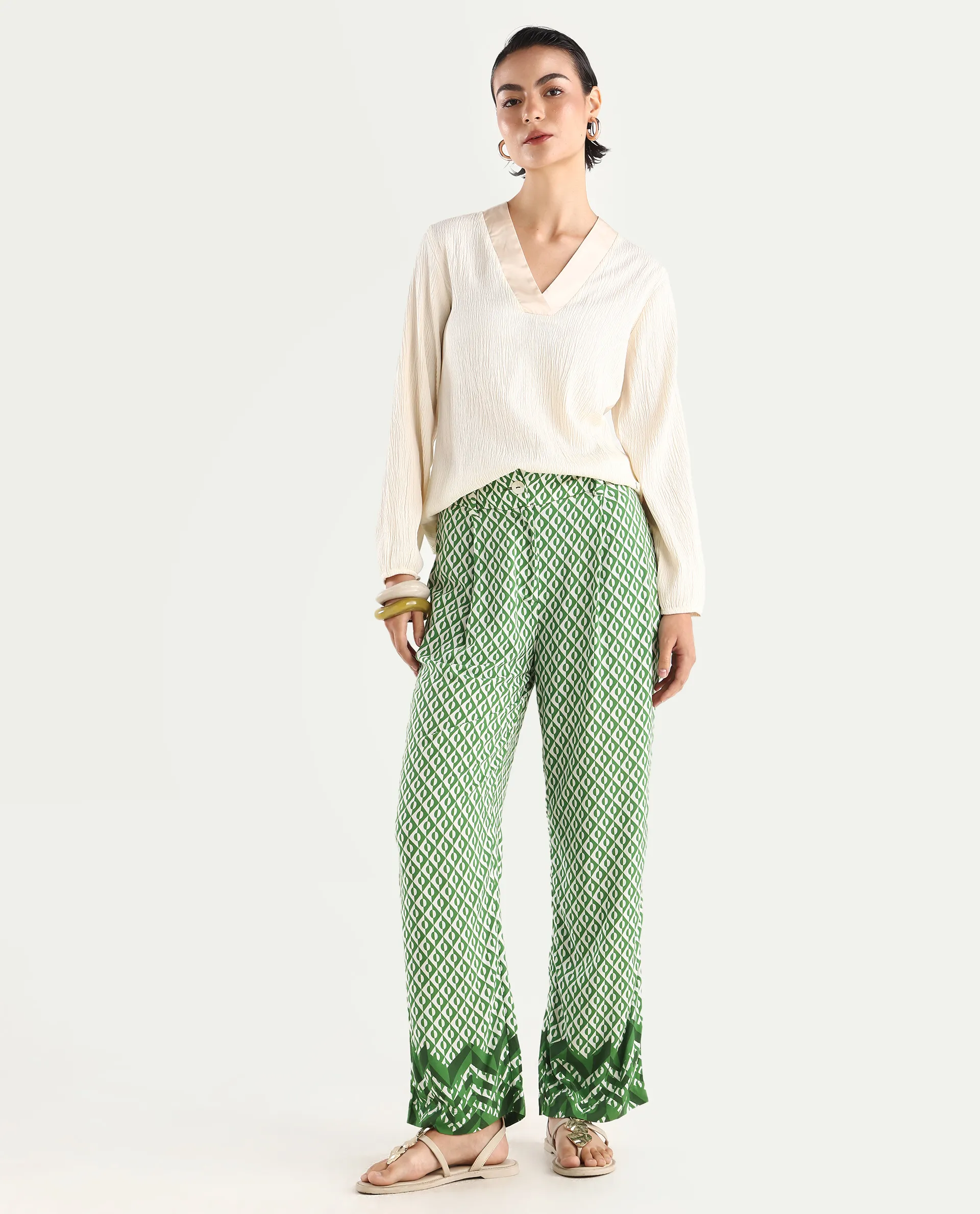 Rareism Women's Livornob Dark Green Viscose Blend Geometric Print Ankle Length Straight Fit Trouser