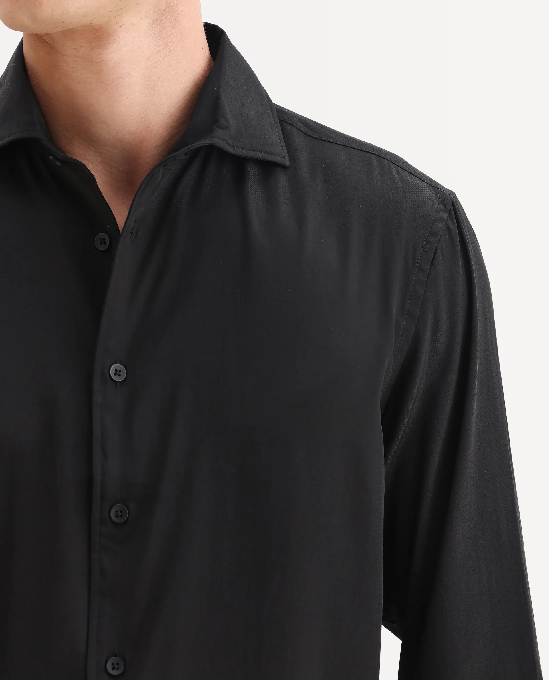 Rare Rabbit Men's Lupo Black Polyester Plain Regular Fit Full Sleeve Collared Shirt - Image 3