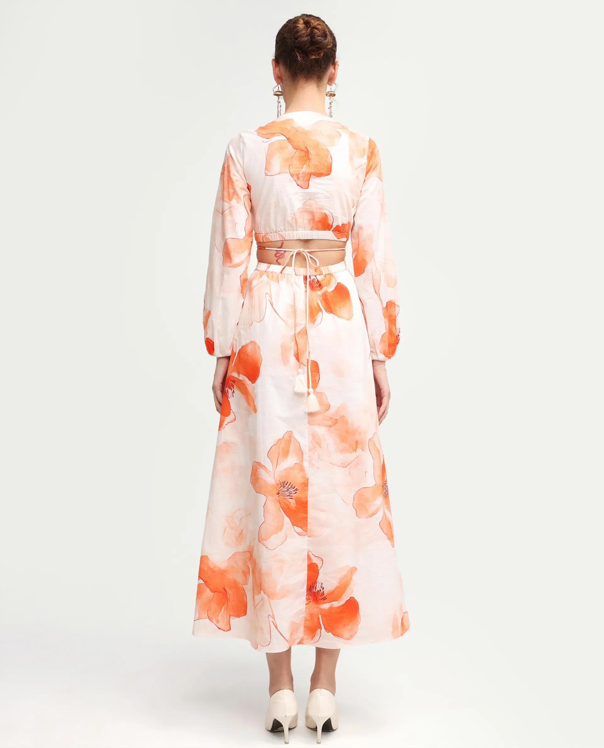 Rareism Women's Mefi Multi Cotton Blend Full Sleeve V-Neck Fit And Flare Floral Print Dress - Image 7