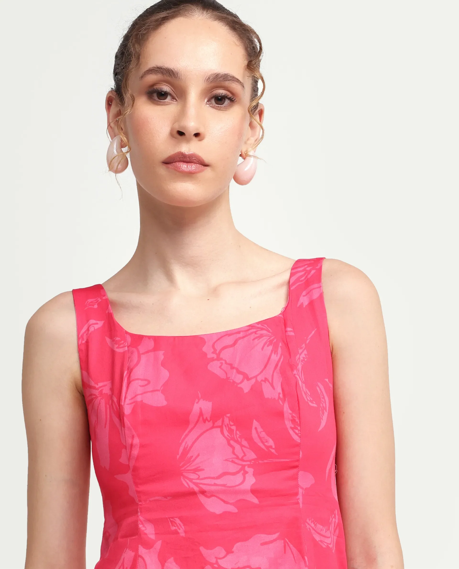 Rareism Women's Mopa Pink Cotton Blend Sleeveless Boat Neck Fit And Flare Floral Print Dress - Image 4