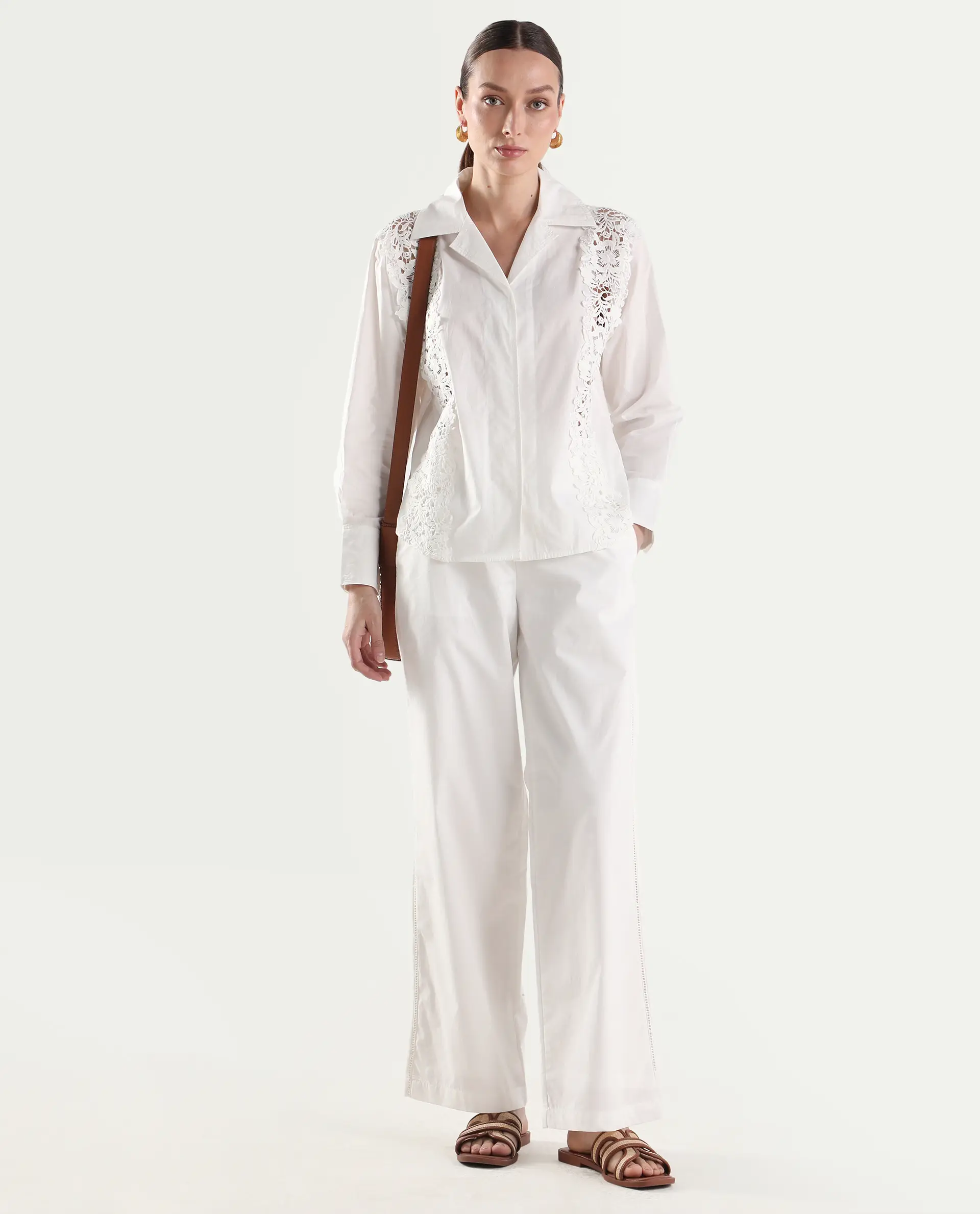 Rareism Women's Mysa-T Off White Cotton Blend Full Sleeve Lapel Neck Relaxed Plain Shirt - Image 2
