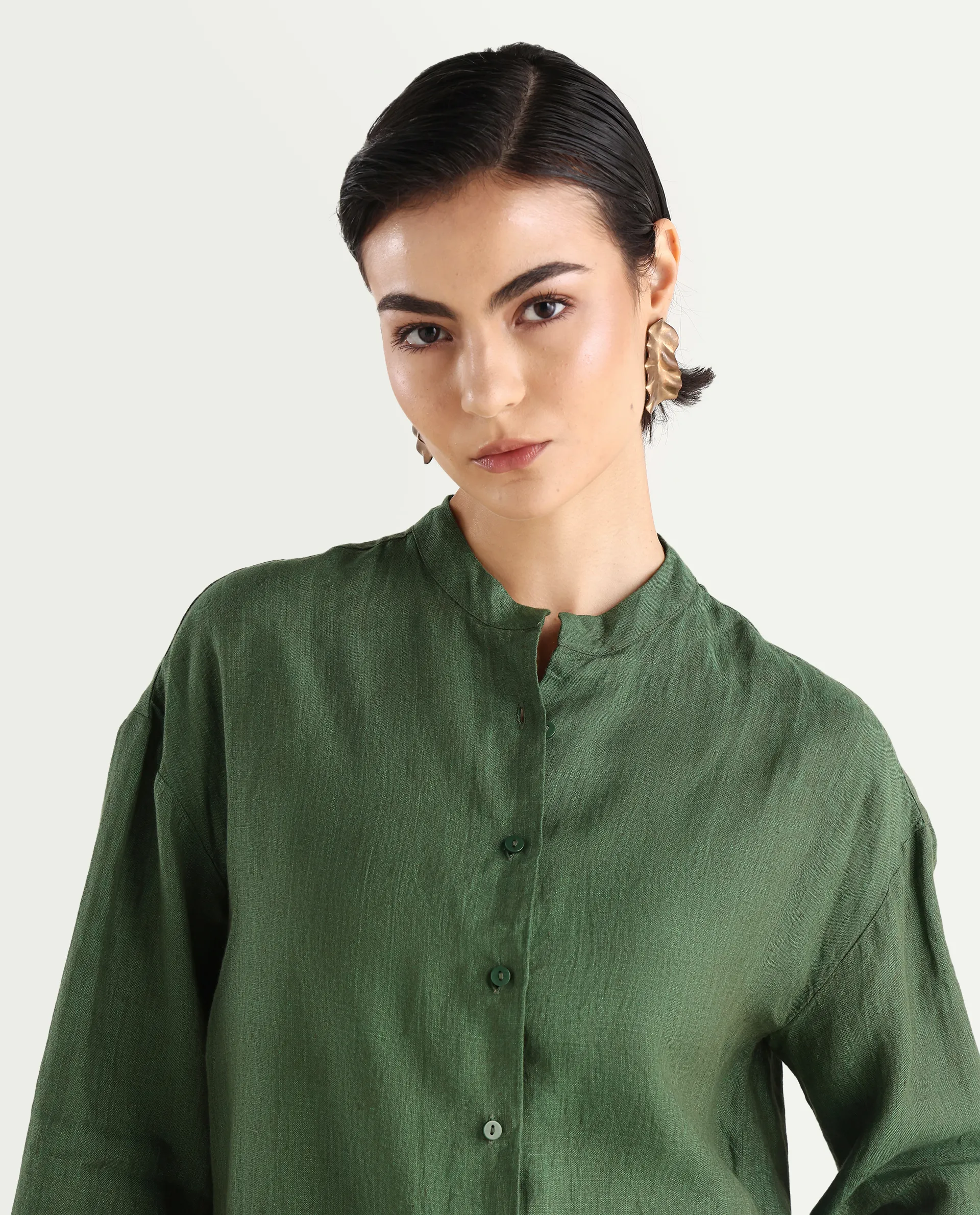 Rareism Women's Nent Dusky Green Linen Mandarin Collar Regular Fit Top - Image 4
