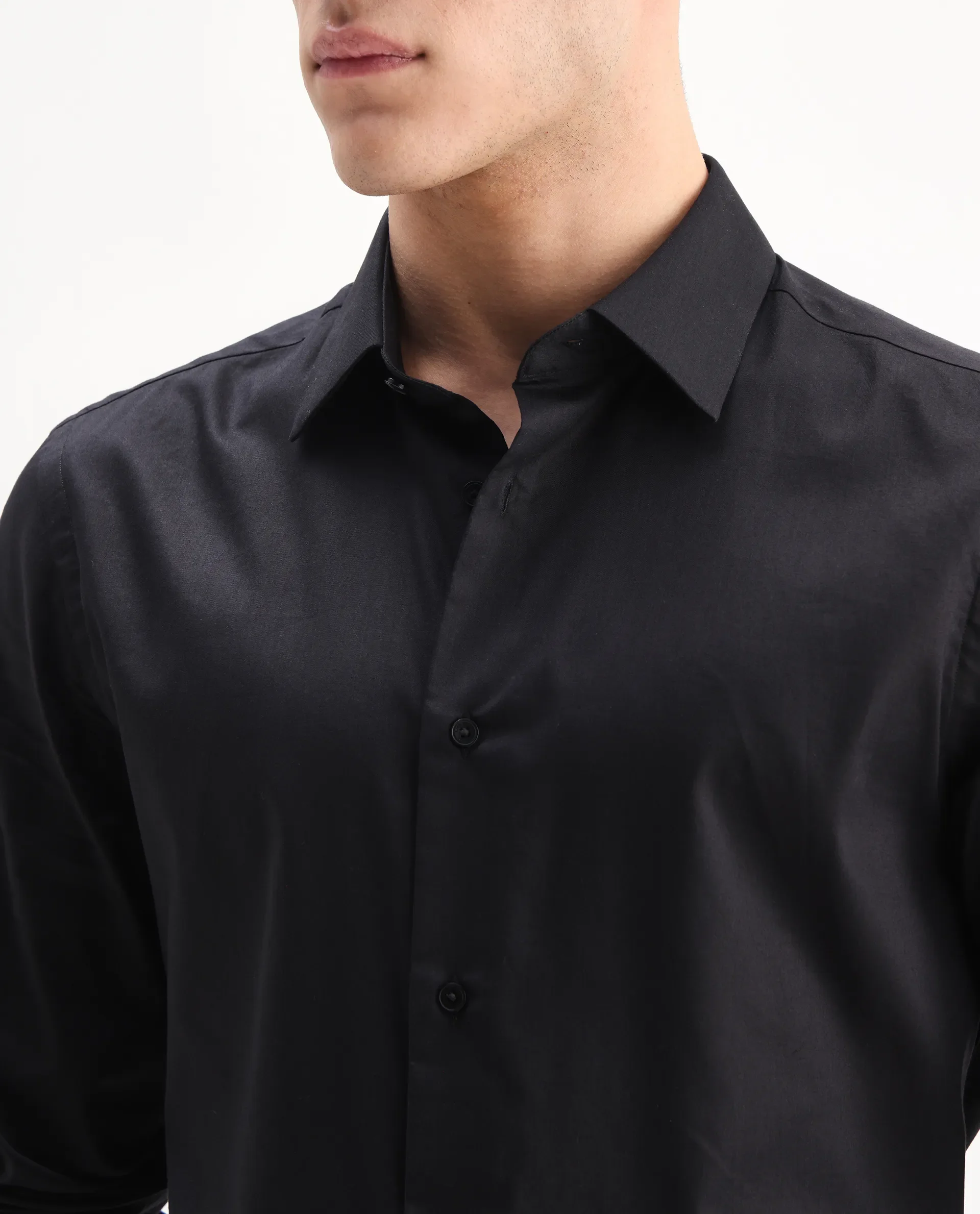 Rare Rabbit Men's Newton 25 Black Cotton Blend Plain Regular Fit Full Sleeve Collared Shirt - Image 3