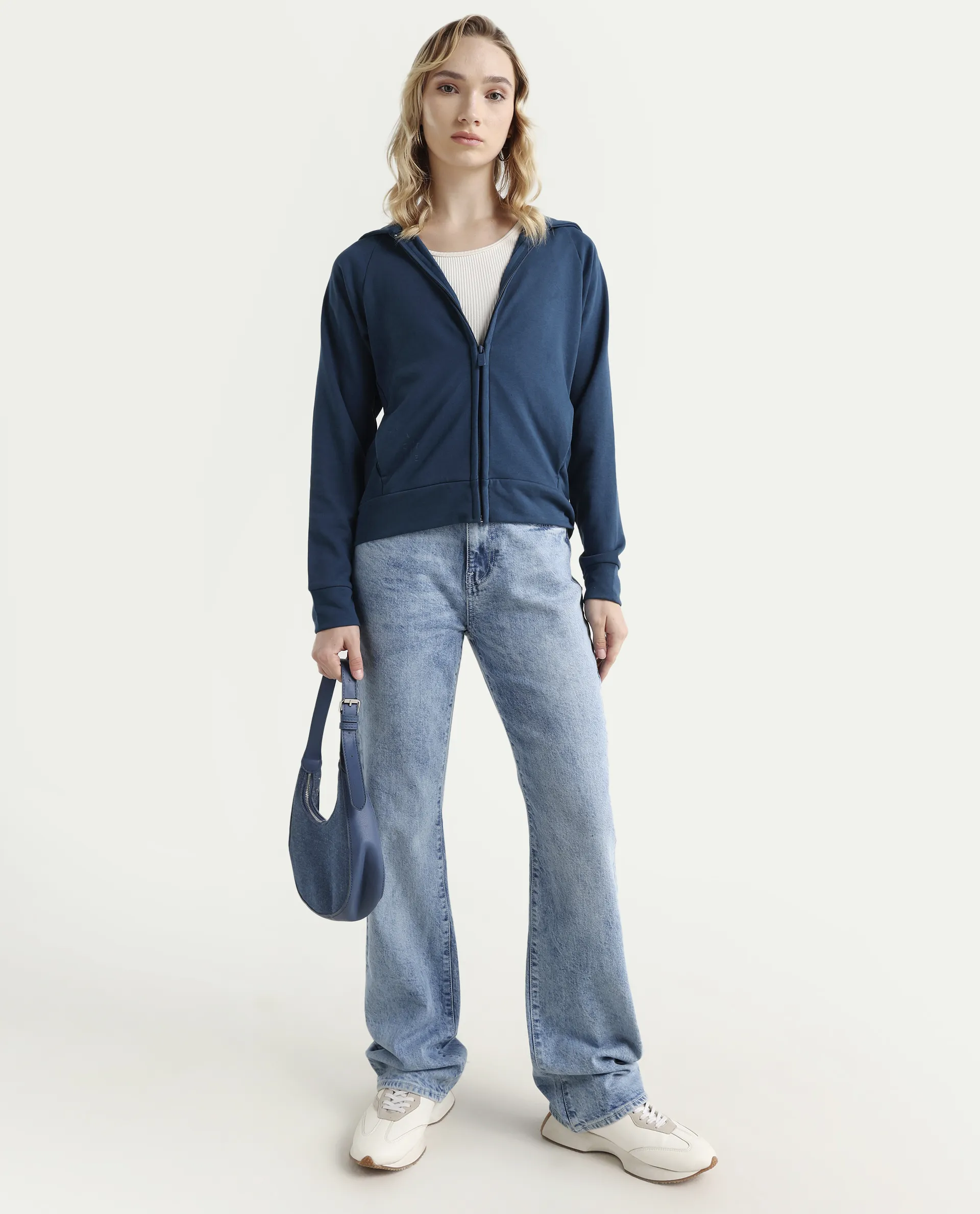 Rareism Women's Osseo Pastel Blue Cotton Blend Plain Ankle Length Smart Straight Fit Jeans - Image 2