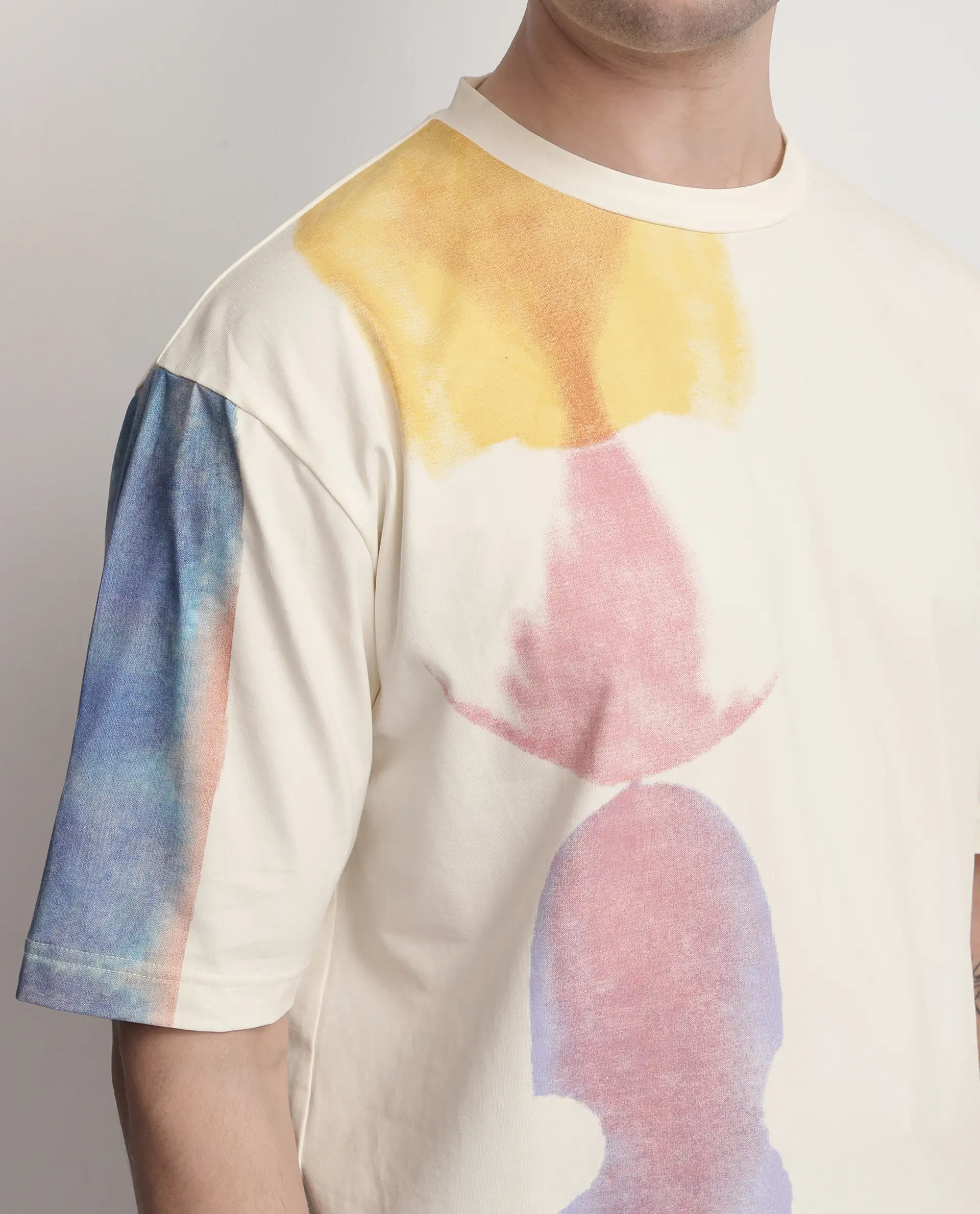 Rare Rabbit Men's Ovet Off White Cotton Abstract Print Qlo Fit Half Sleeve Crew Neck T-Shirt - Image 3
