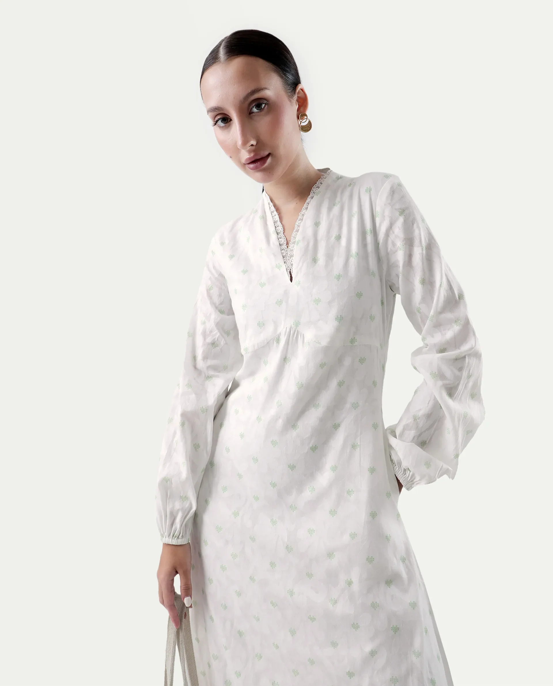 Rareism Women's Prento White Cotton V-Neck Plain Bishop Sleeve Midi Flared Dress - Image 2