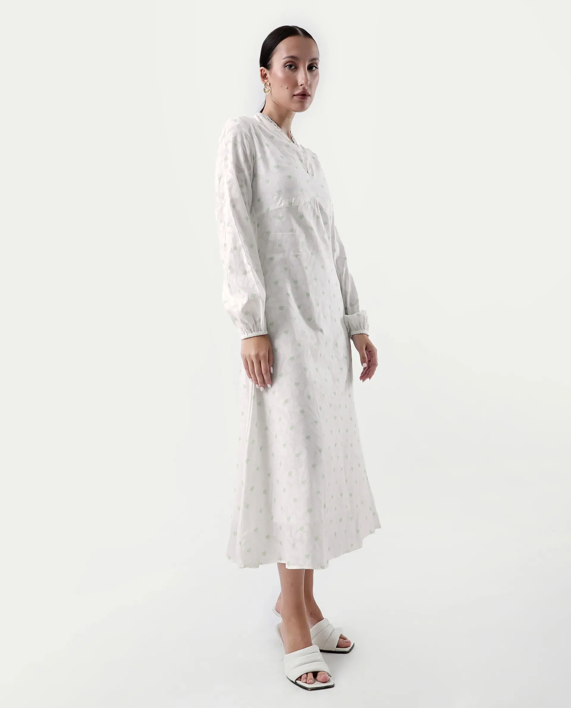 Rareism Women's Prento White Cotton V-Neck Plain Bishop Sleeve Midi Flared Dress - Image 4