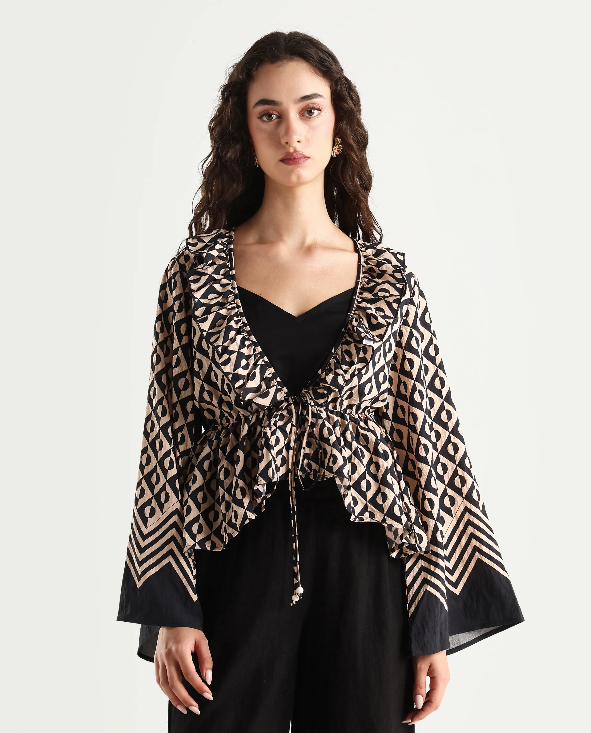 Rareism Women's Smor Black Viscose Blend Sweetheart Neck Geometric Print Bell Sleeve Regular Fit Top