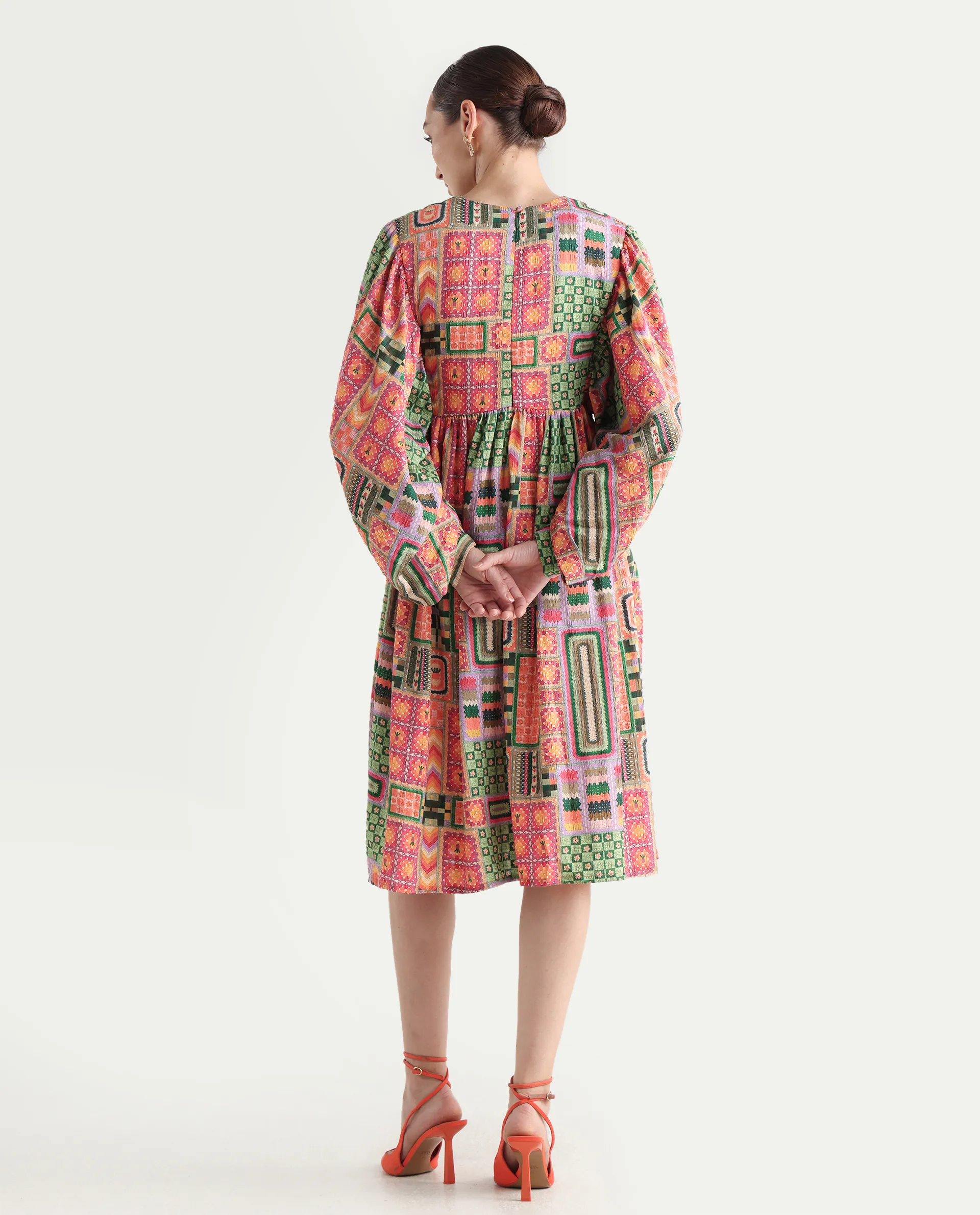 Rareism Women's Sweg Multi Polyester Blend V-Neck Abstract Print Bishop Sleeve Midi Flared Dress - Image 8