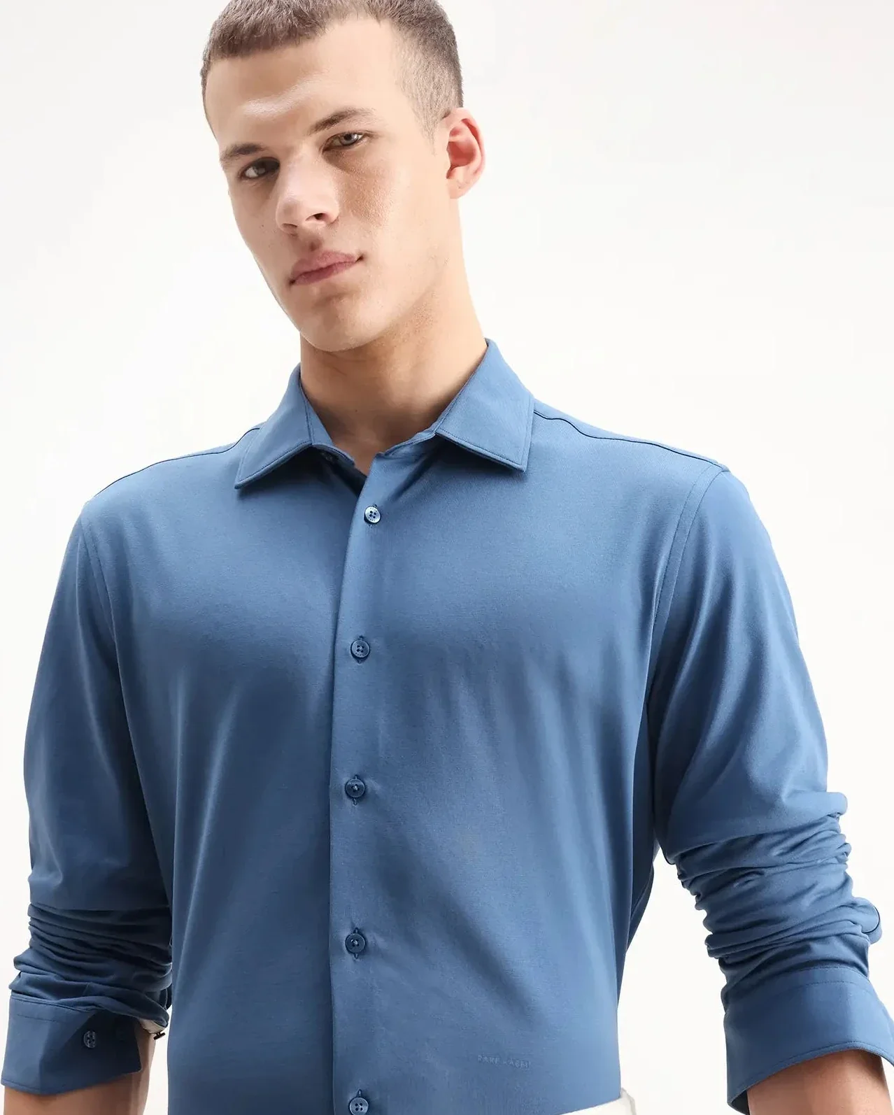 Rare Rabbit Men's Tour-25 Blue Cotton Blend Plain Regular Fit Full Sleeve Spread Collar Shirt
