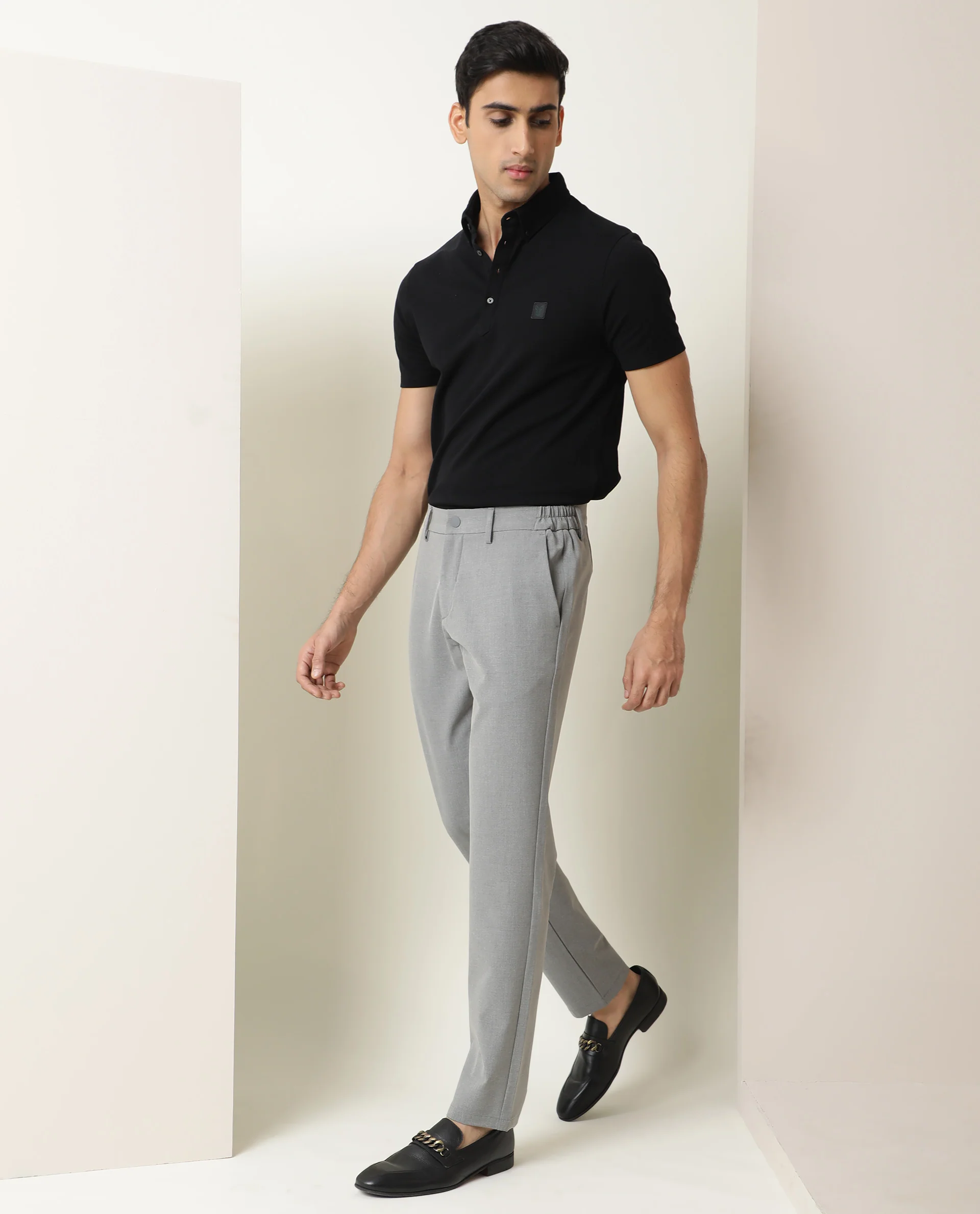 Rare Rabbit Men's Traverse Grey Solid Mid-Rise Regular Fit Stretch Trousers - Image 2