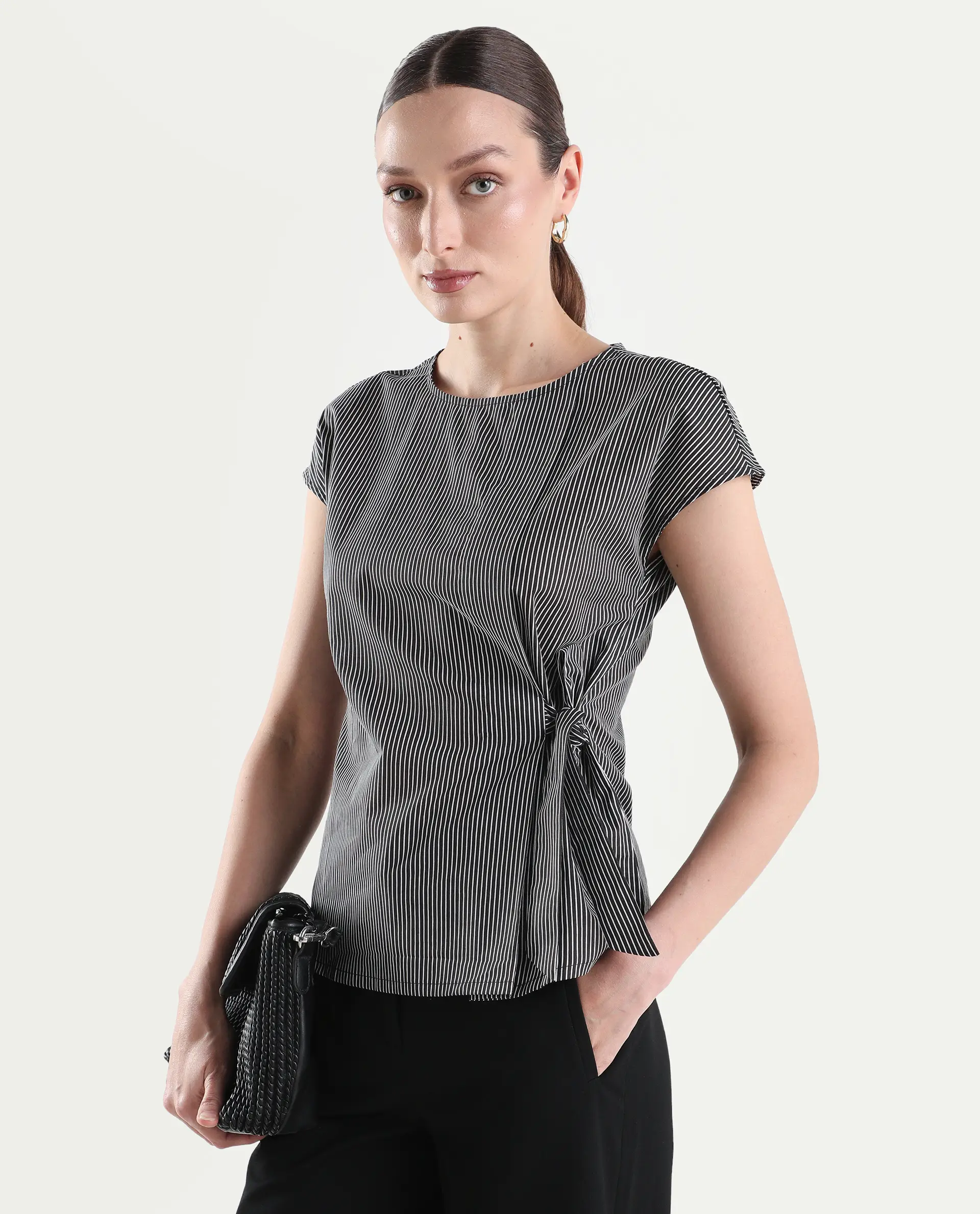 Rareism Women's Varno Black Cotton Half Sleeve Regular Fit Printed Top