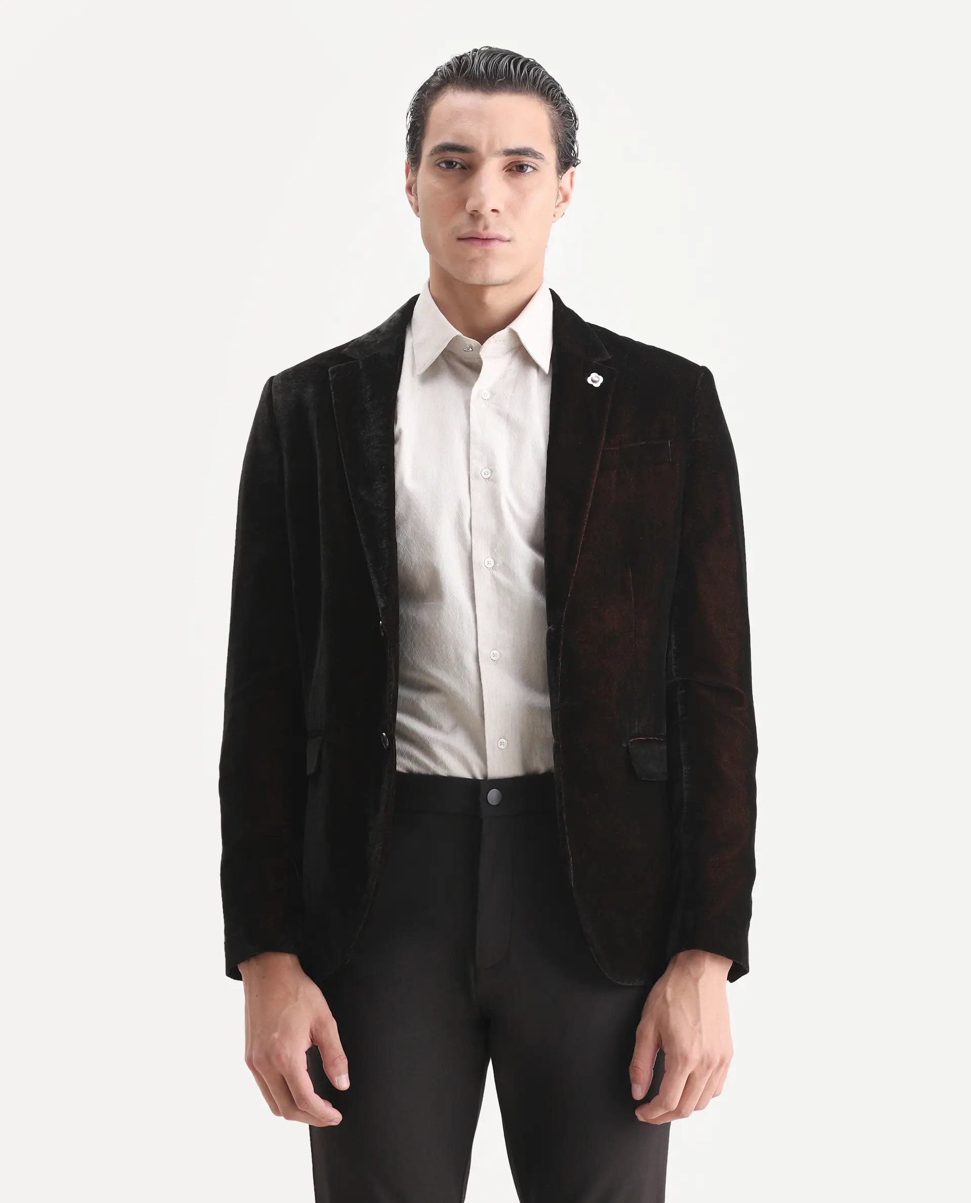 Rare Rabbit Men's Velter Dark Mustard Velvet Plain Tailored Fit Full Sleeve Lapel Neck Blazer - Image 10