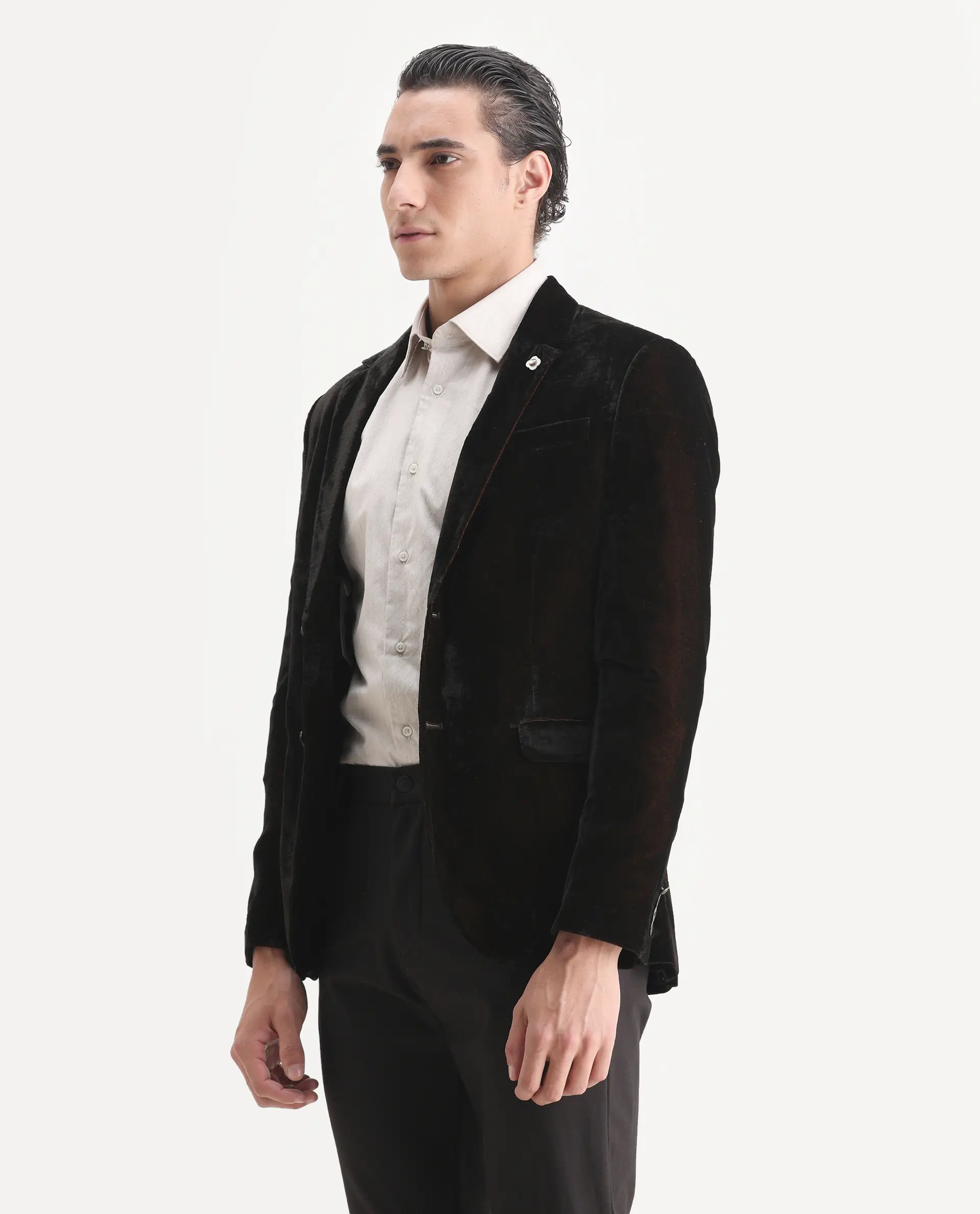 Rare Rabbit Men's Velter Dark Mustard Velvet Plain Tailored Fit Full Sleeve Lapel Neck Blazer - Image 14
