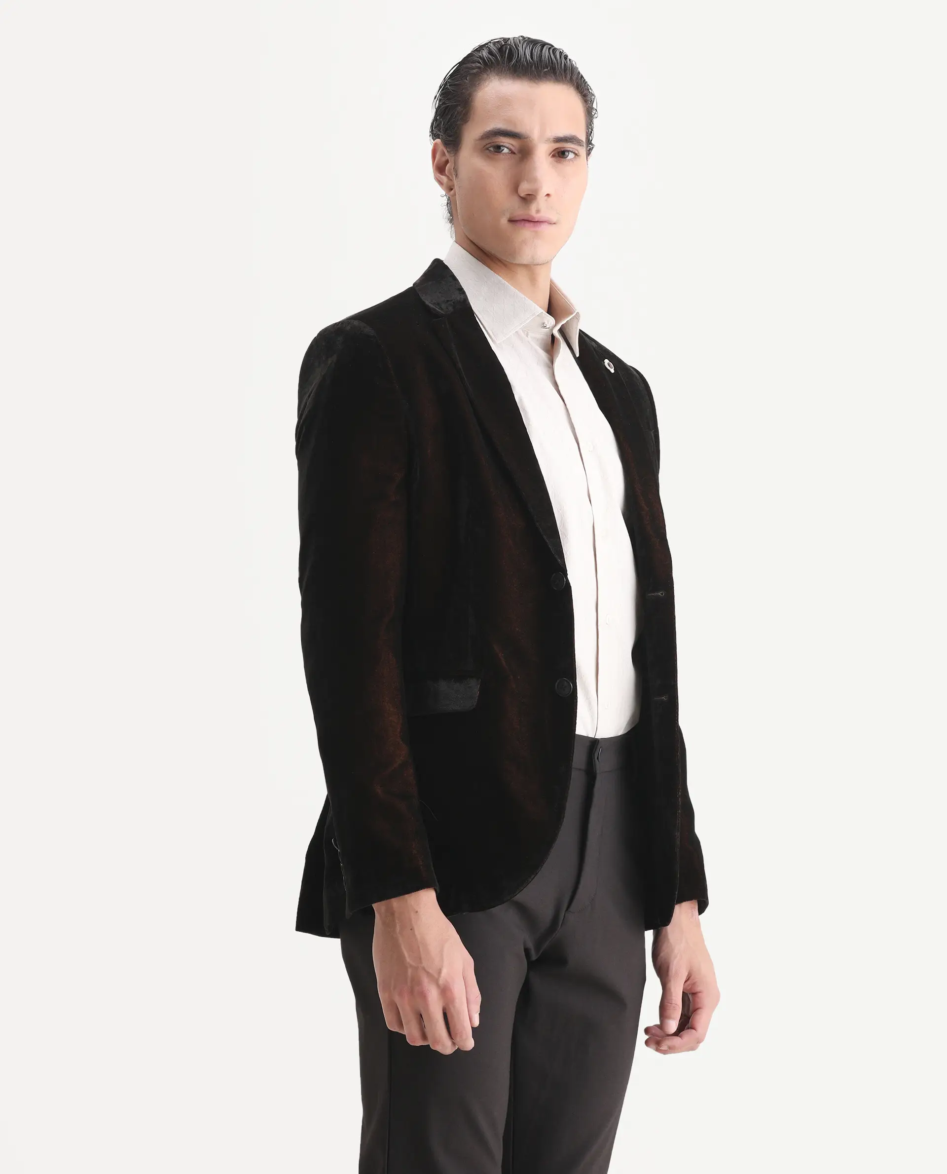 Rare Rabbit Men's Velter Dark Mustard Velvet Plain Tailored Fit Full Sleeve Lapel Neck Blazer - Image 9