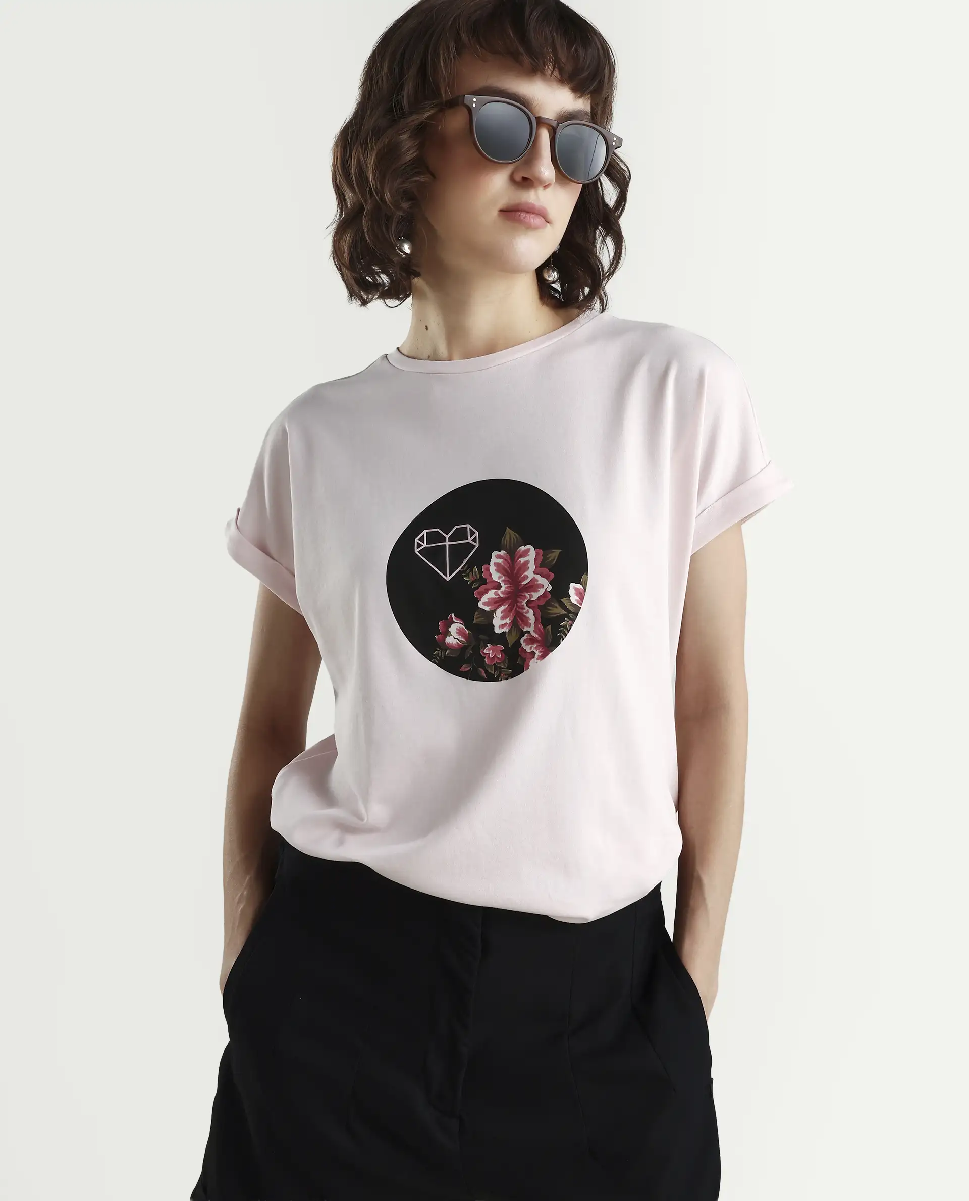 Rareism Women's Vitivus Pink Cotton Crew Neck Graphic Print Regular Fit T-Shirt