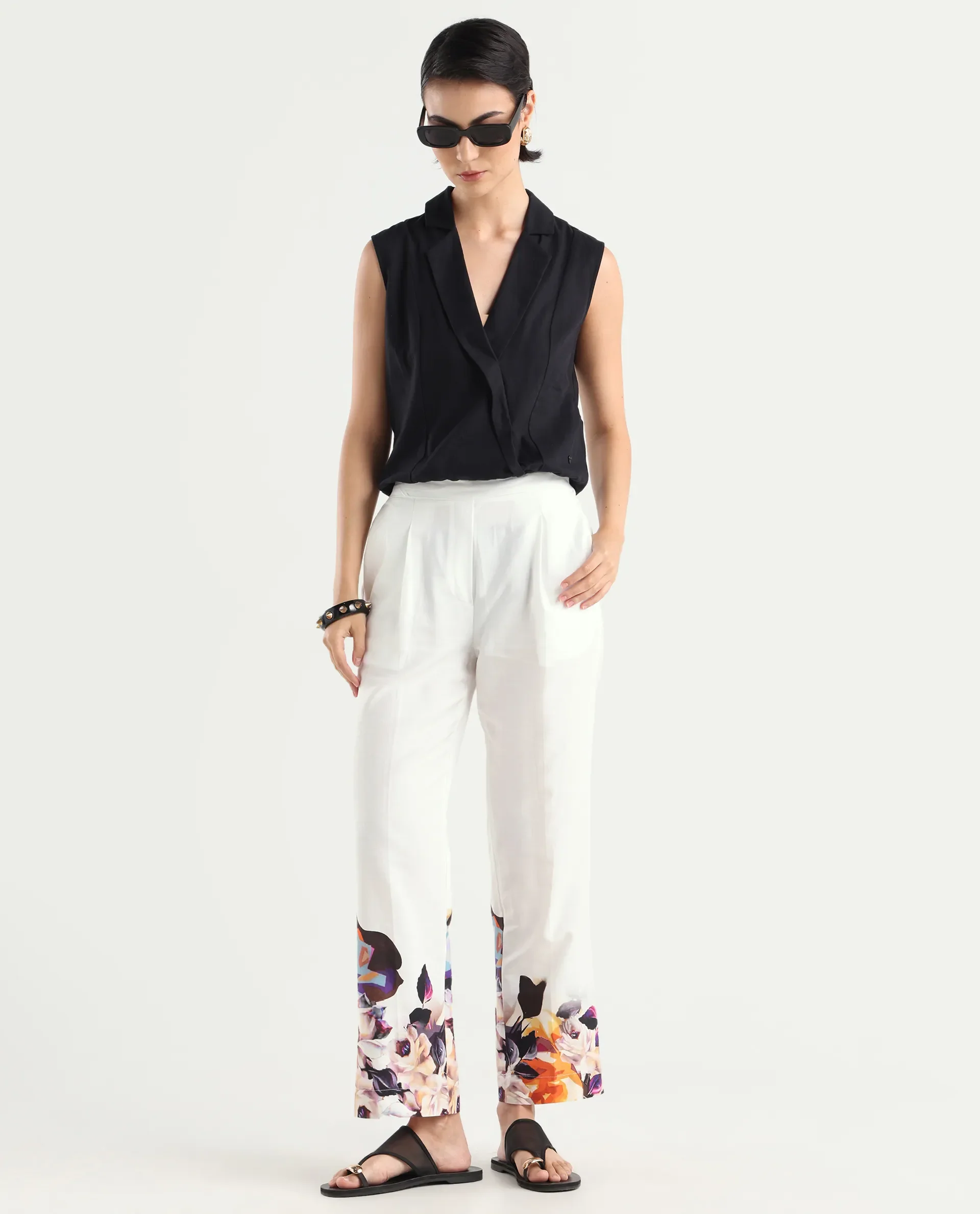 Rareism Women's Weigen White Cotton Floral Print Ankle Length Relaxed Fit Trouser