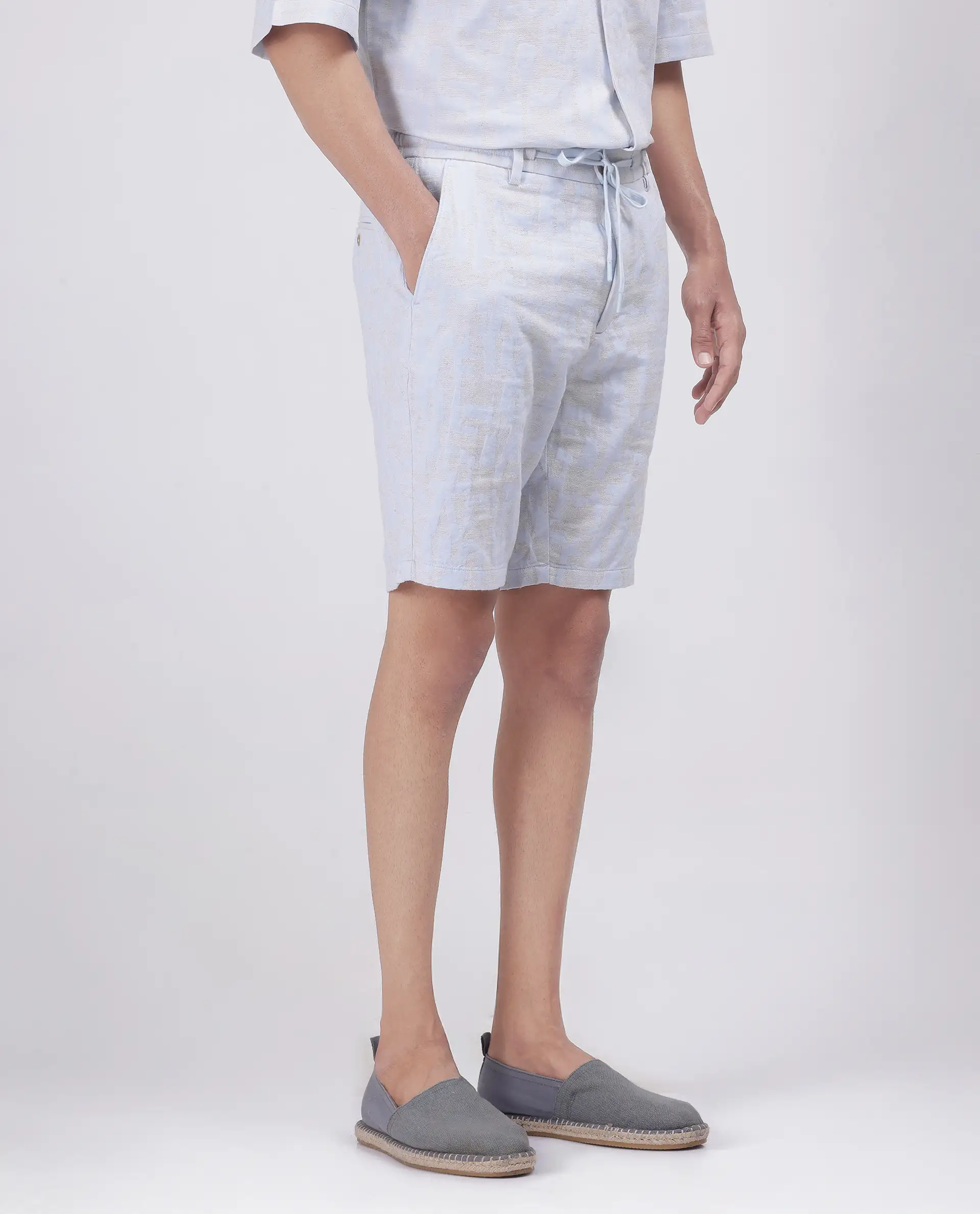 Rare Rabbit Men's Welks Pastel Blue Cotton Blend Jacquard Relaxed Fit Shorts - Image 4