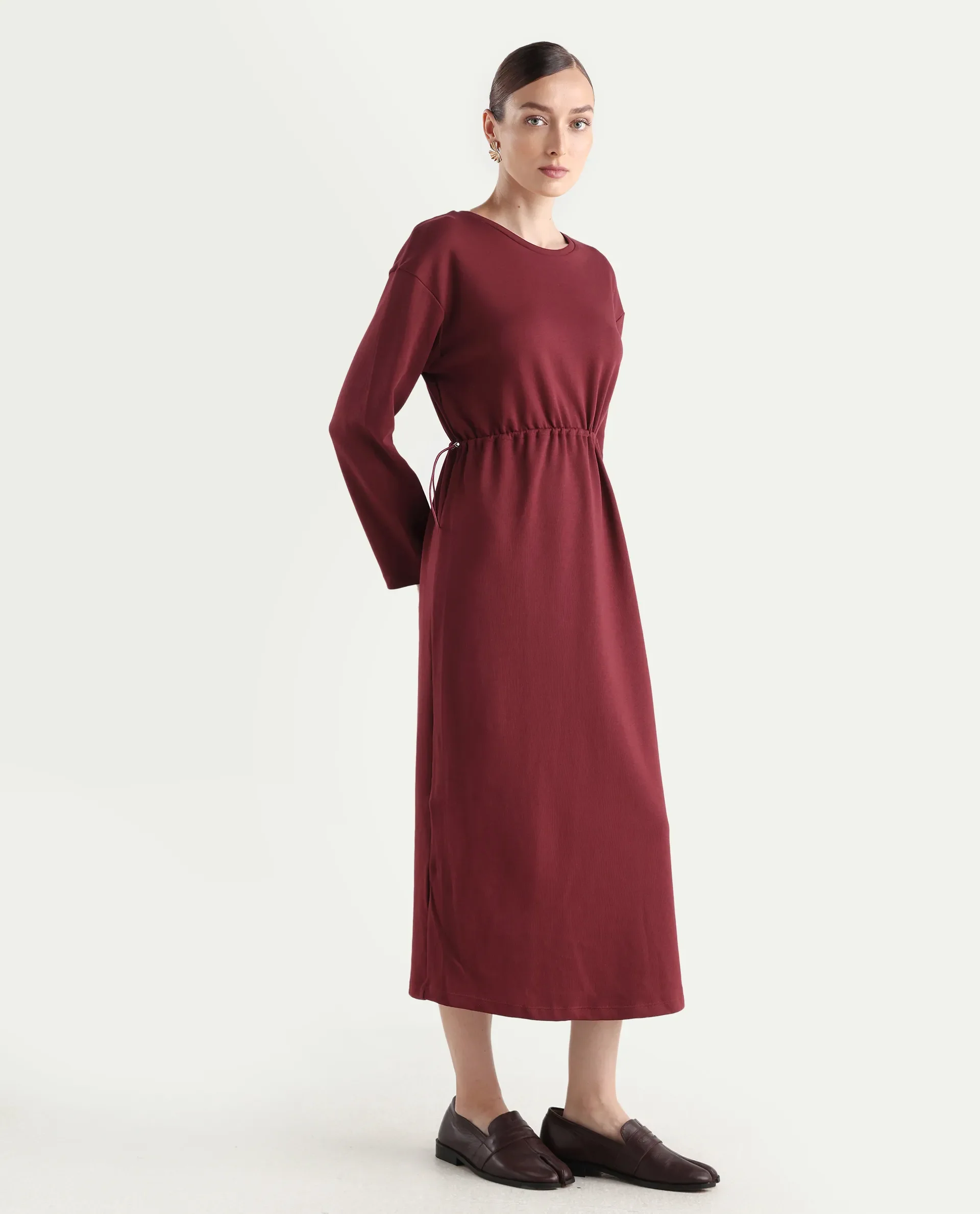 Rareism Women's Zarene Maroon Cotton Cotton Blend Crew Neck Plain Maxi Regular Fit Dress - Image 7
