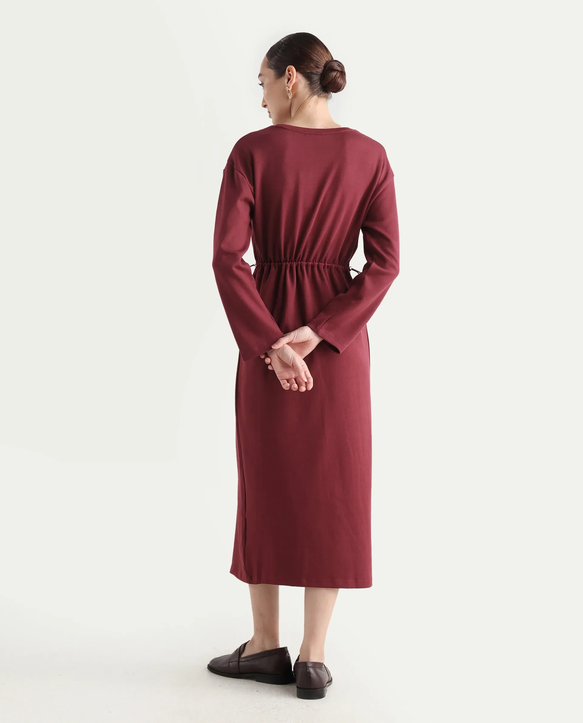Rareism Women's Zarene Maroon Cotton Cotton Blend Crew Neck Plain Maxi Regular Fit Dress - Image 8