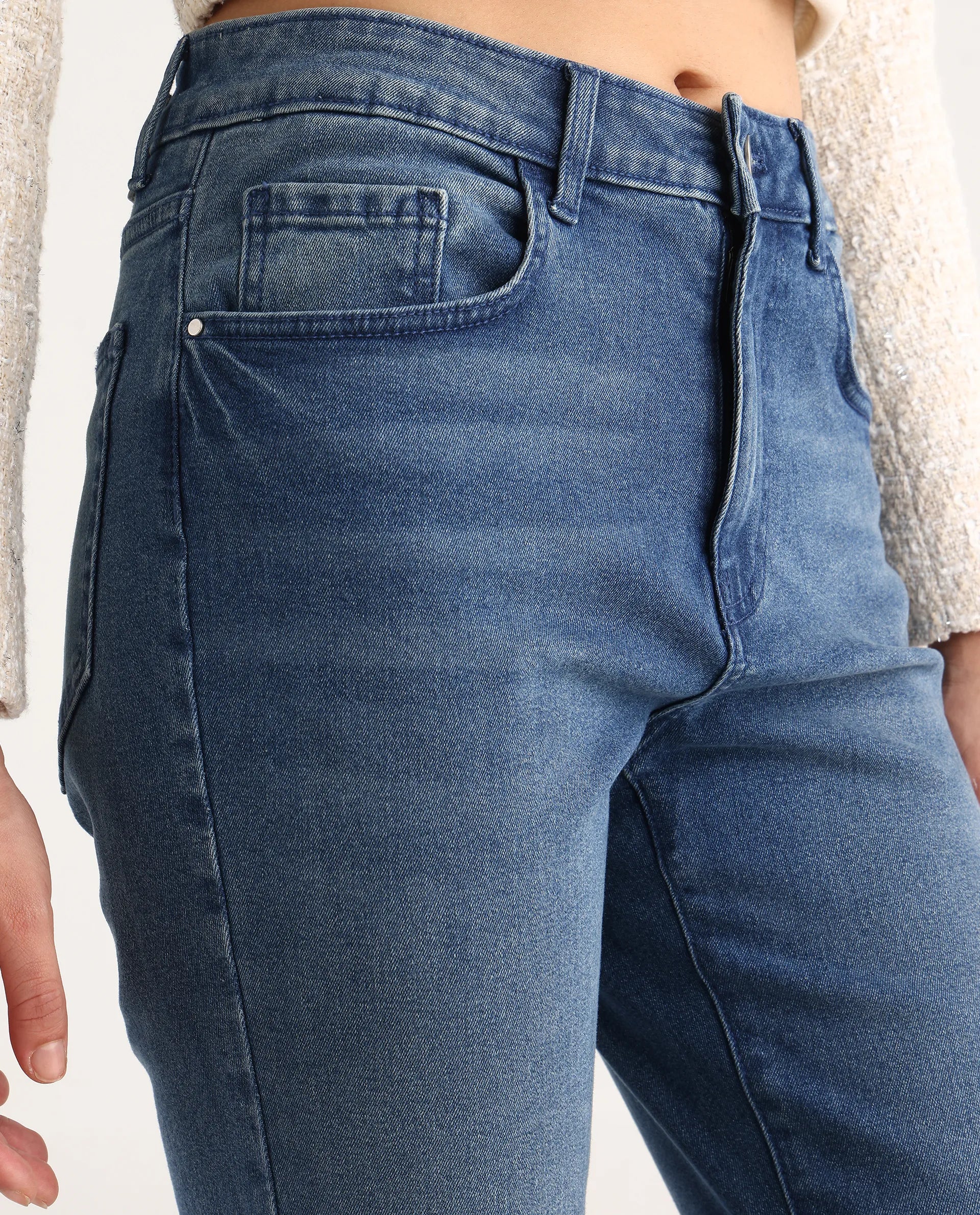 Rareism Women's Zinga Blue Cotton Blend Plain Ankle Length Skinny Fit Jeans - Image 4