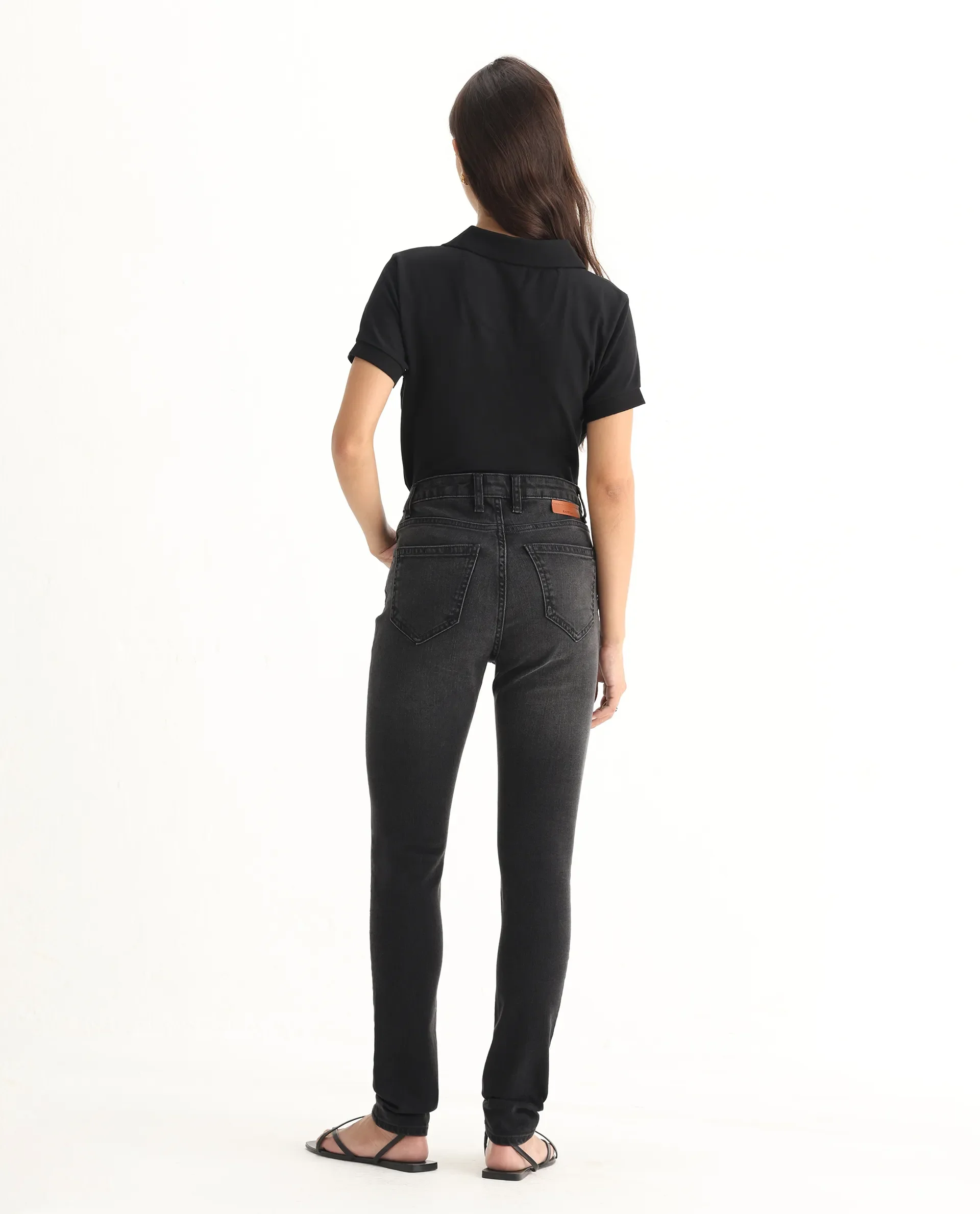 Rareism Women's Zingy Black Cotton Blend Plain Ankle Length Sleek Skinny Fit Jeans - Image 8