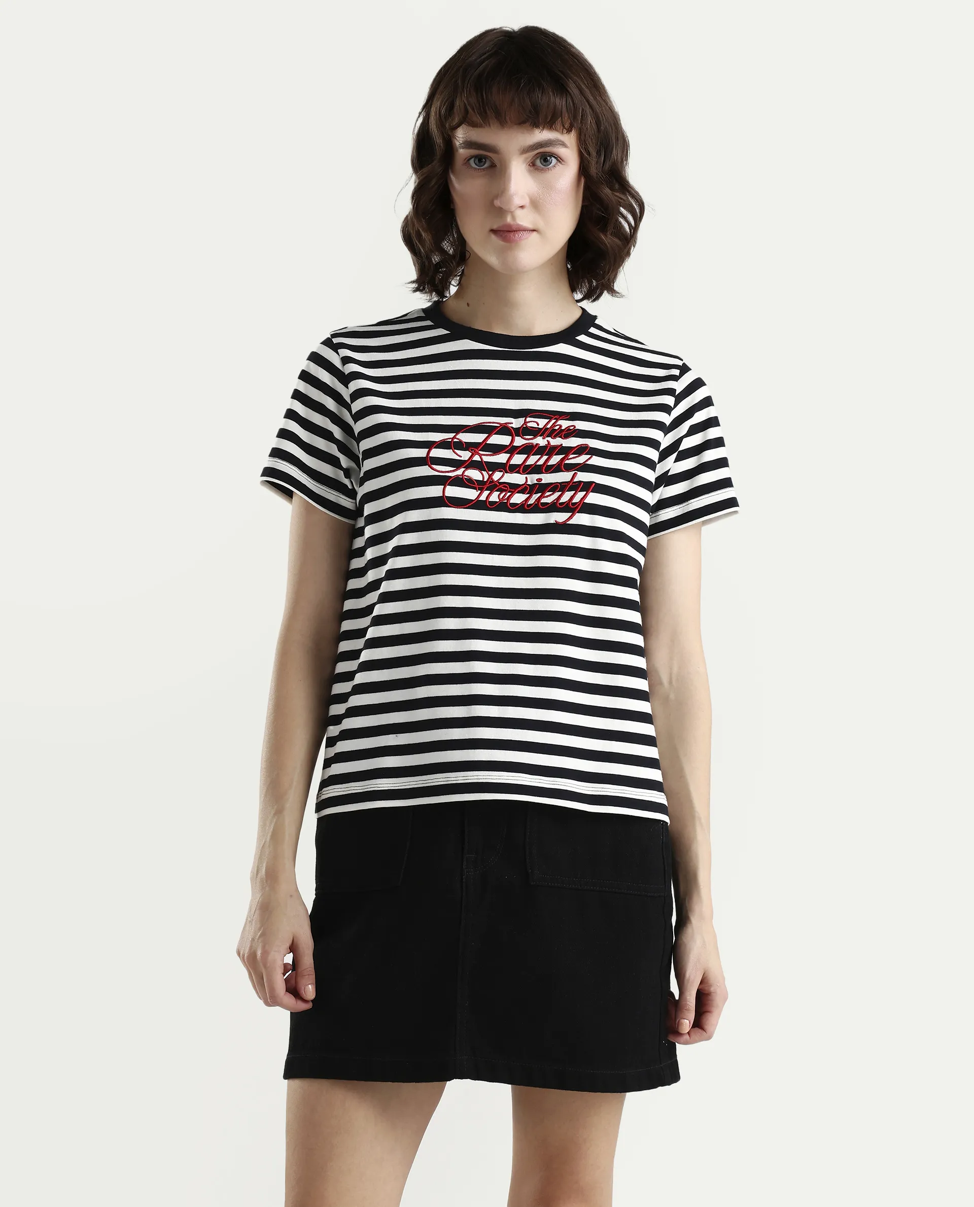 Rareism Women's Zire Black Cotton Blend Half Sleeve Regular Fit Typography Print T-Shirt